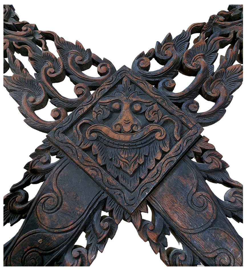 ไม้แกะสลัก กาแล 126cmxสูง92cm งานเก่า