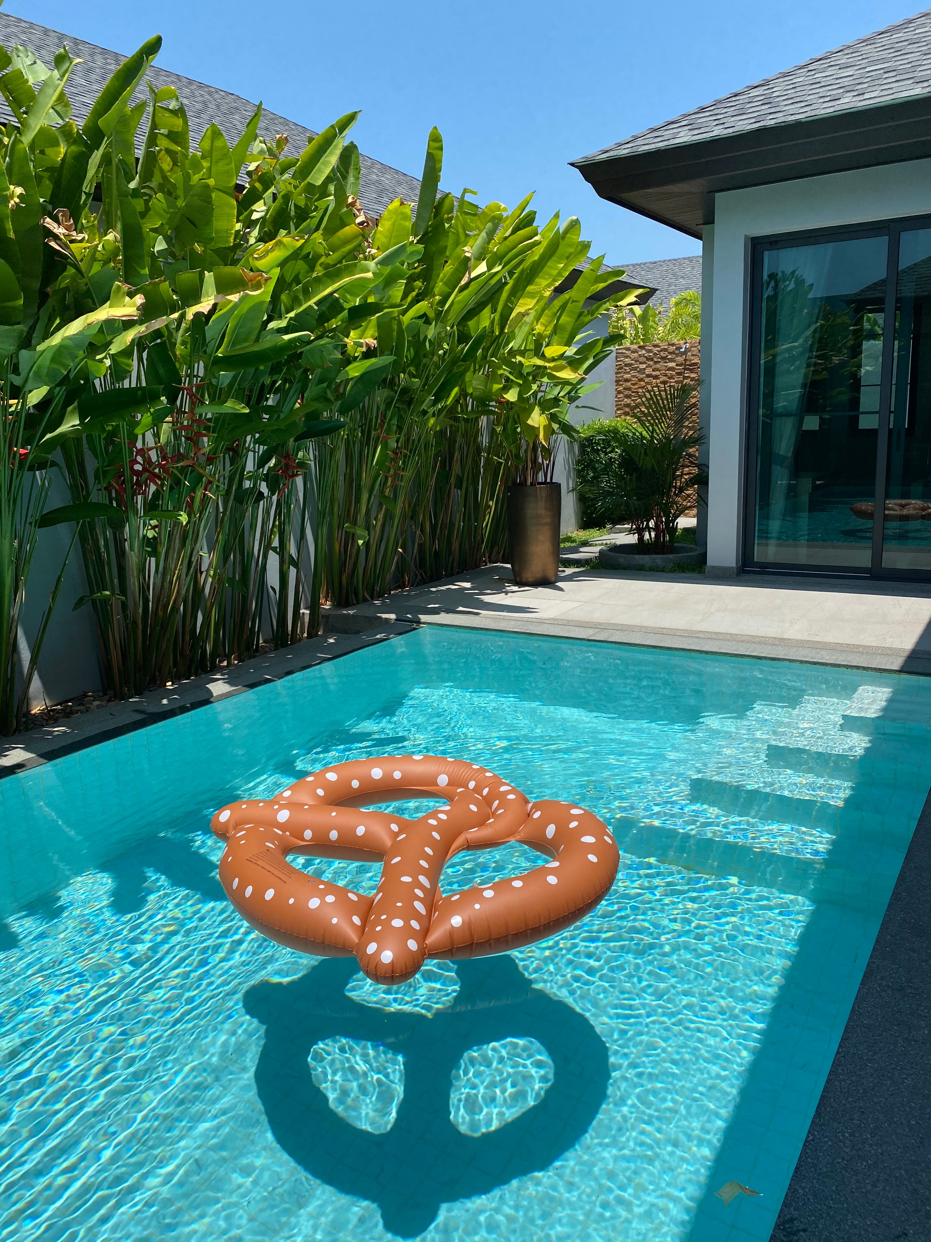 For Rent : Private Pool Villa Pasak 3, 3 bedrooms 3 Bathrooms 300 SQM.