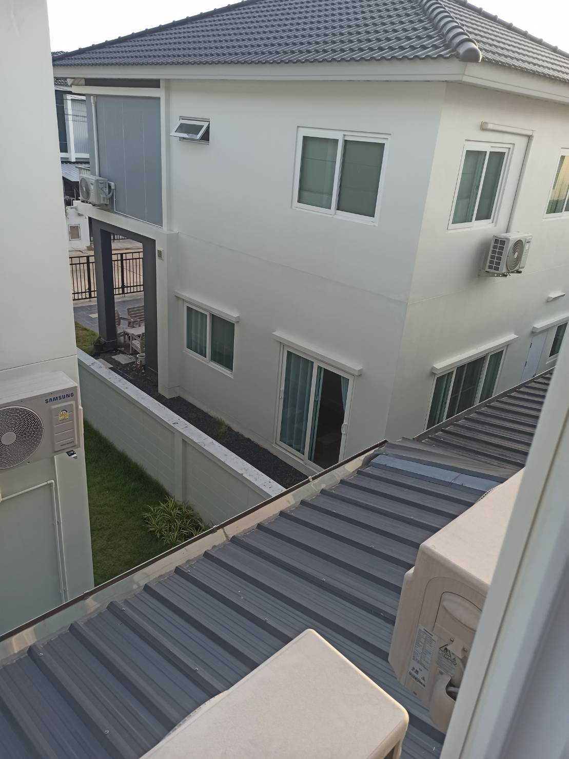 For Rent : Thalang, 2-Storey Town Home, 3 Bedrooms 3 Bathrooms