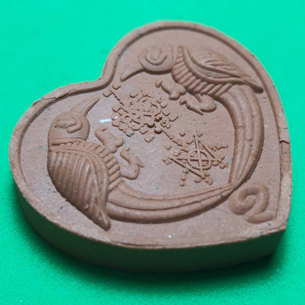 ของเสน่ห์ สาริกาลิ้นทอง สีส้ม เลี่ยมกรอบ รุ่นคู่ไม่ขาด โชคไม่หมด รวยเปรี้ยง สาริกาเสน่ห์ สาริกาค้าขาย สาริกาลิ้นทอง