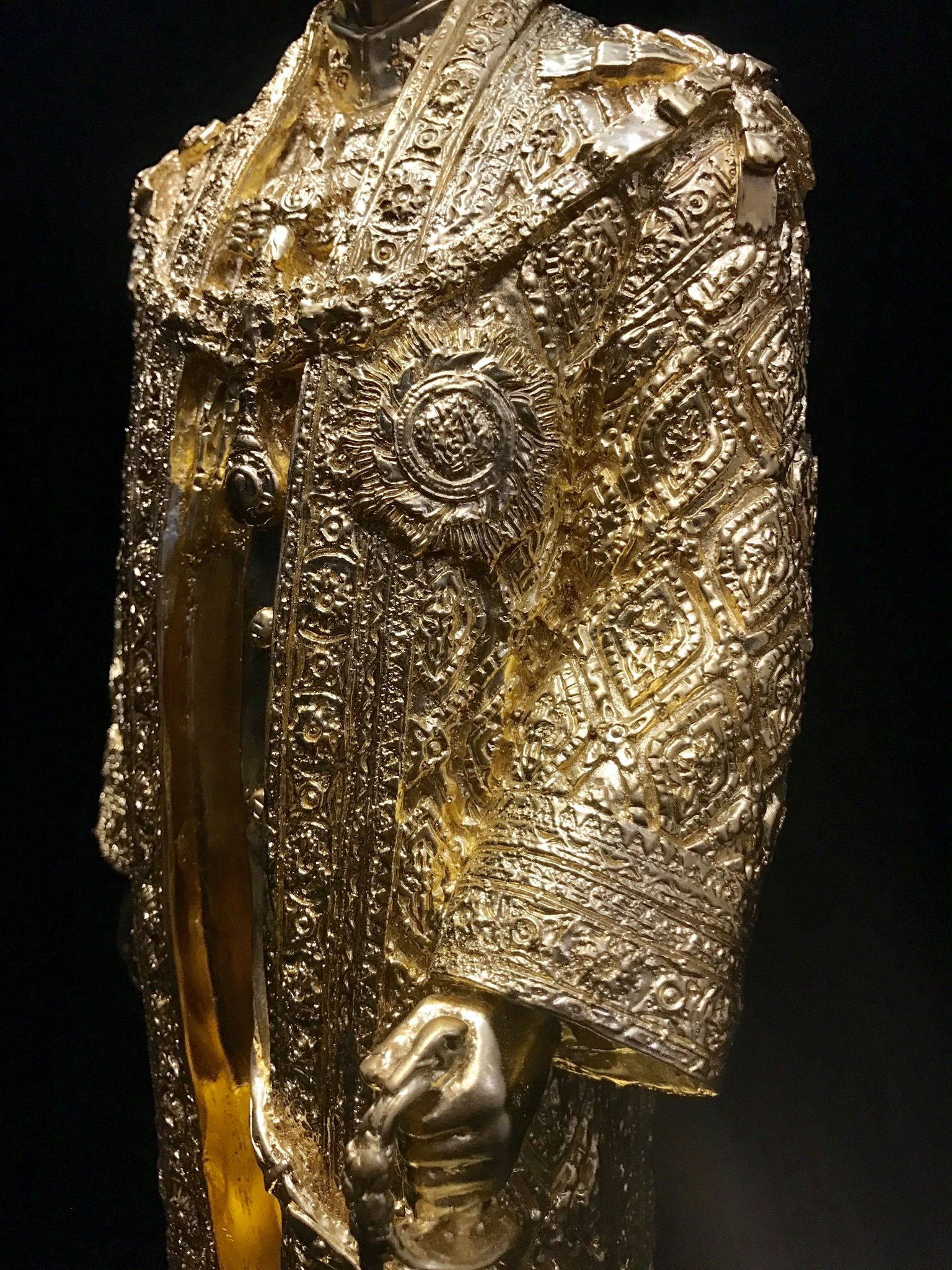 พระบรมรูปจำลองในหลวง รัชกาลที่ ๙ จัดสร้างโดย สมาคมศิษย์เก่าวิทยาศาสตร์ จุฬาลงกรณ์มหาวิทยาลัยและคณะวิทยาศาสตร์ จุฬาลงกรณ์มหาวิทยาลัย ปี2539(พร้อมกล่องบรรจุเดิมและใบรับรองจากผู้จัดสร้าง)