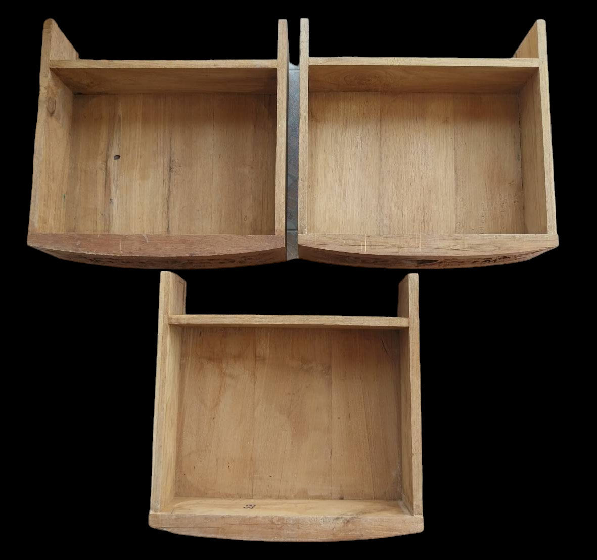 (มือสอง)ตู้ลิ้นชัก ตู้ข้างเตียงไม้สัก สูง57cm💥รับเองเมโทรพาร์ค กัลปพฤกษ์💥