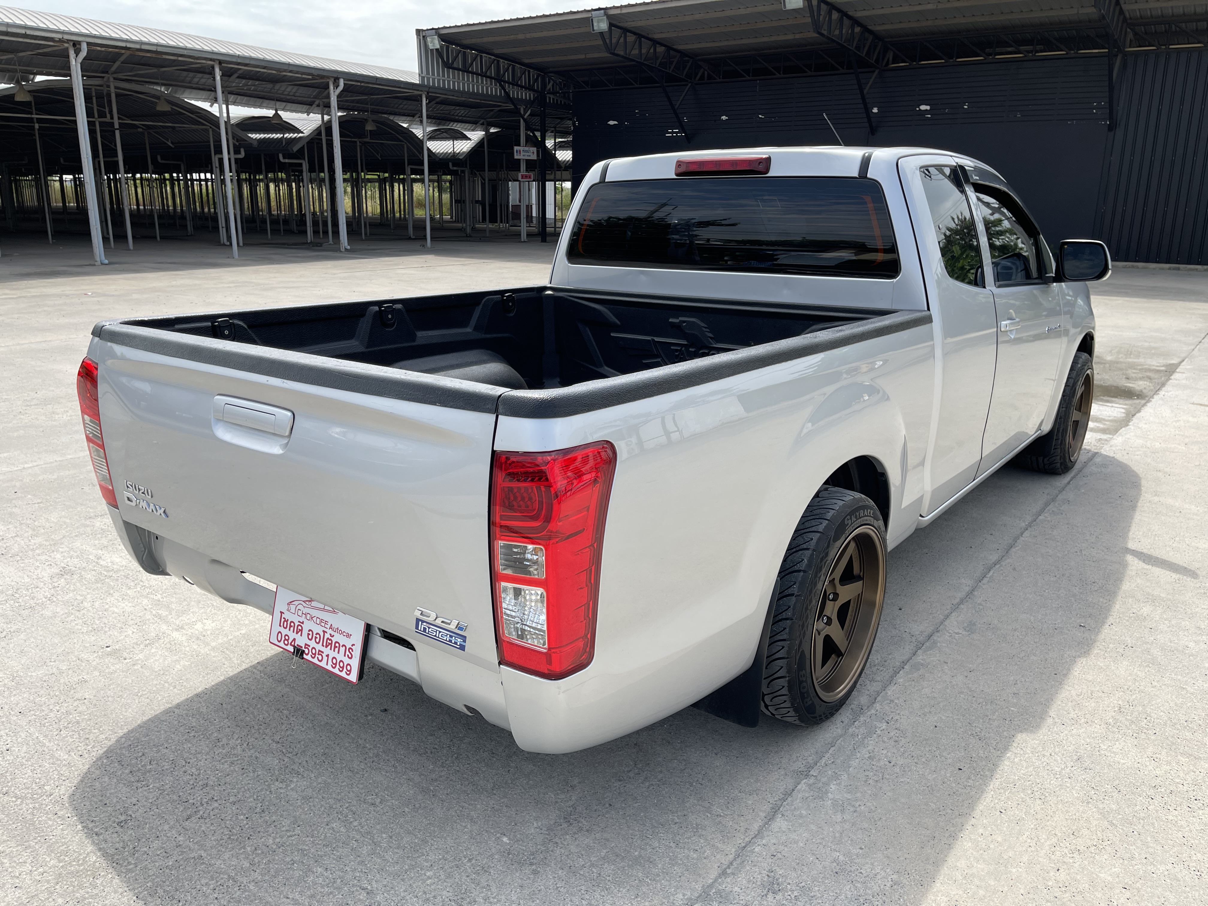 Isuzu Dmax All New Cab 1.9 L 2016 เงิน