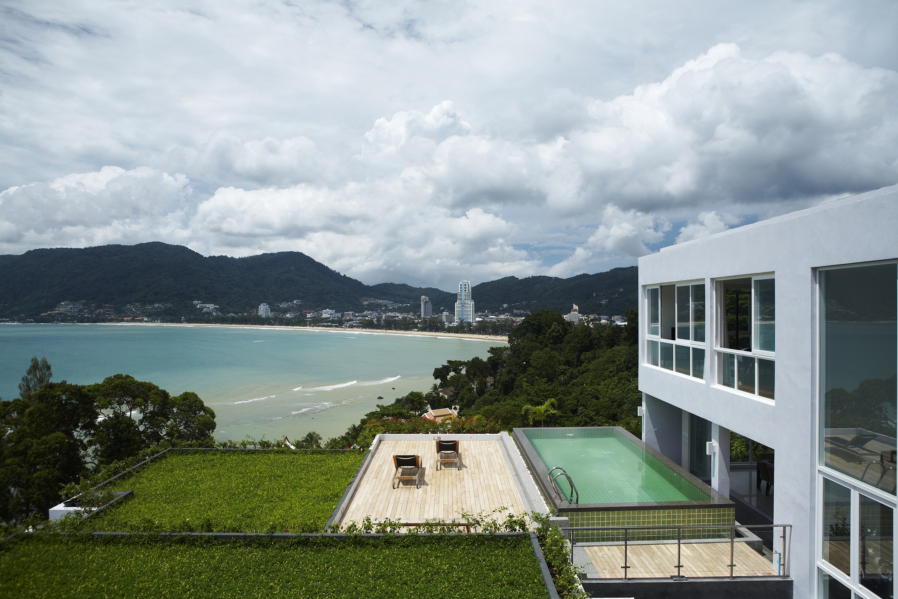 For Rent : Patong Seaview Villa, 4 bedrooms 5 bathrooms, Seaview
