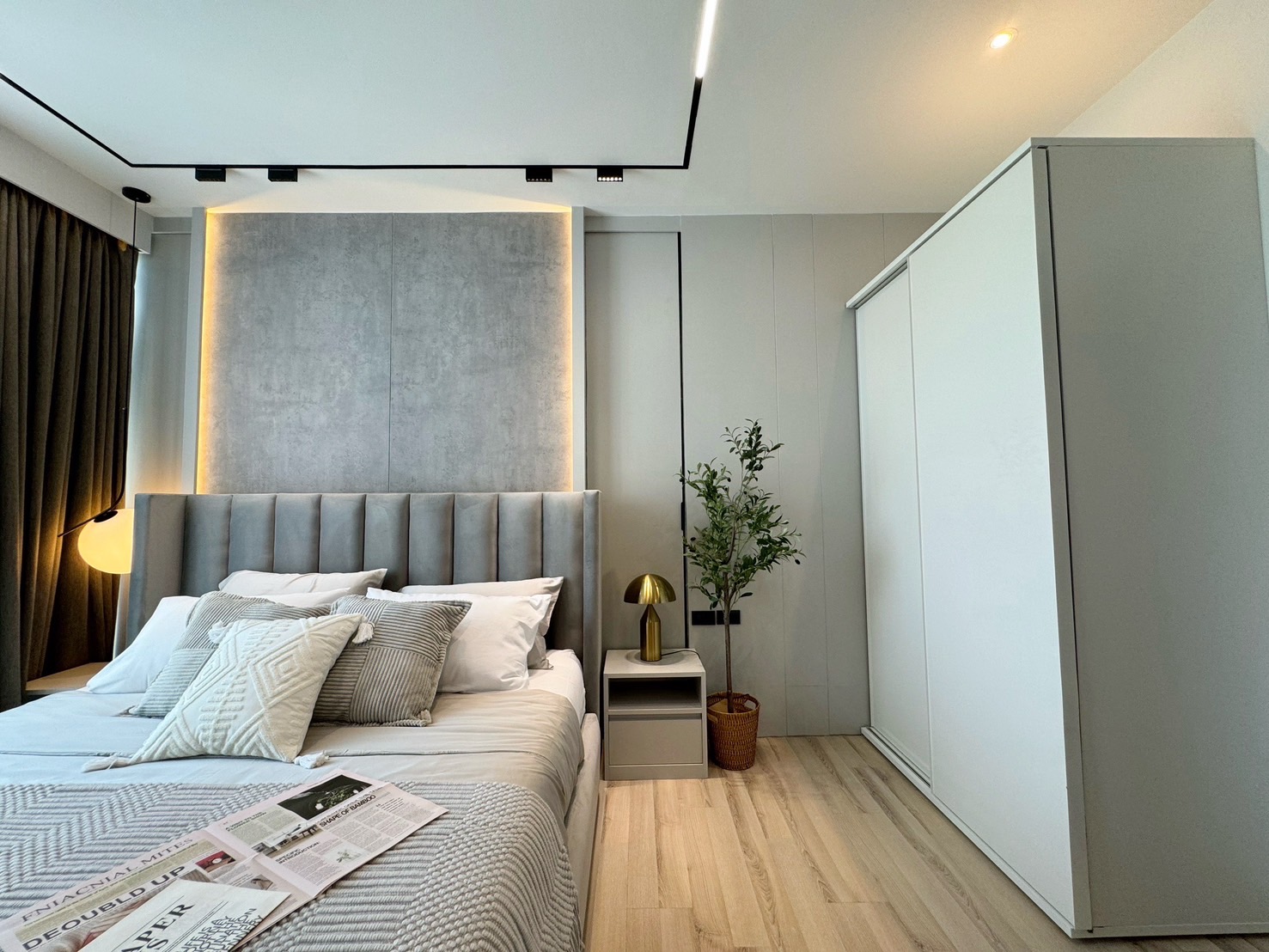 For Sales : Bypass road, The Base Uptown, 2 Bedrooms 2 Bathrooms, 2nd flr.