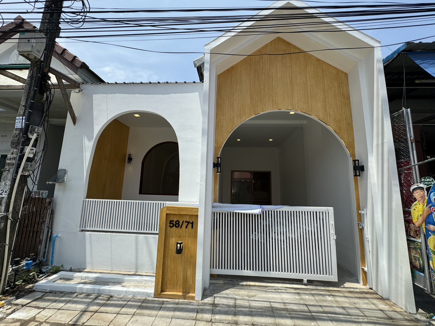 For Sales : Chalong, Townhouse behind HomePro Chalong, 2 bedrooms 2 bathrooms
