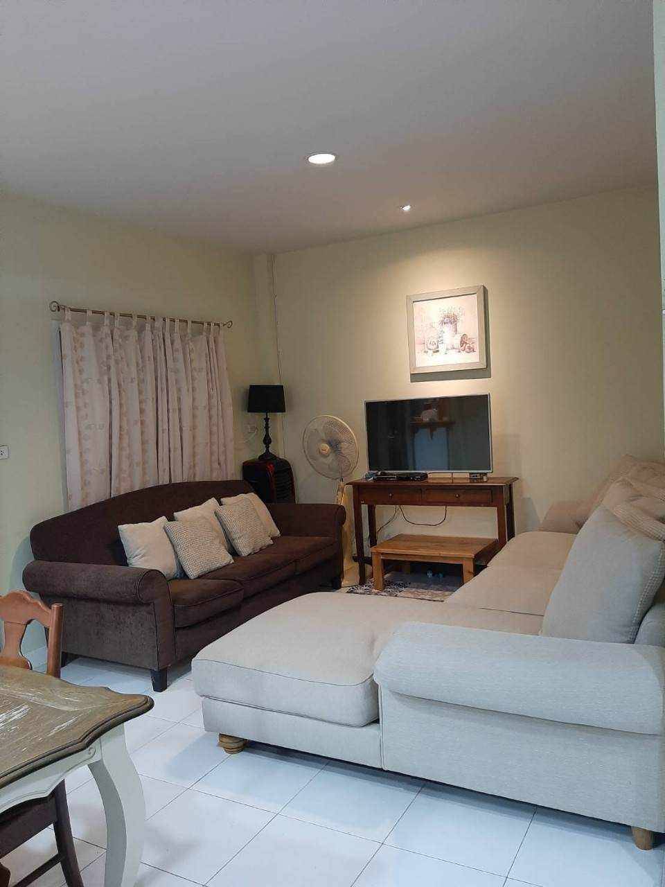 For Rent : Wichit, 2-story townhome, 3 bedrooms 3 bathrooms