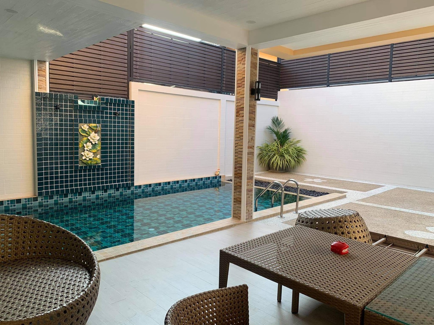 For Rent : Bangtao Private Pool Villa, 3 bedrooms 4 Bathrooms, Pool view.