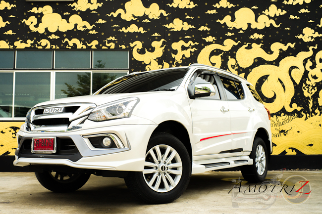 ชุดแต่ง Mu X 2017 AmotriZ Body Kits ท่อคู่