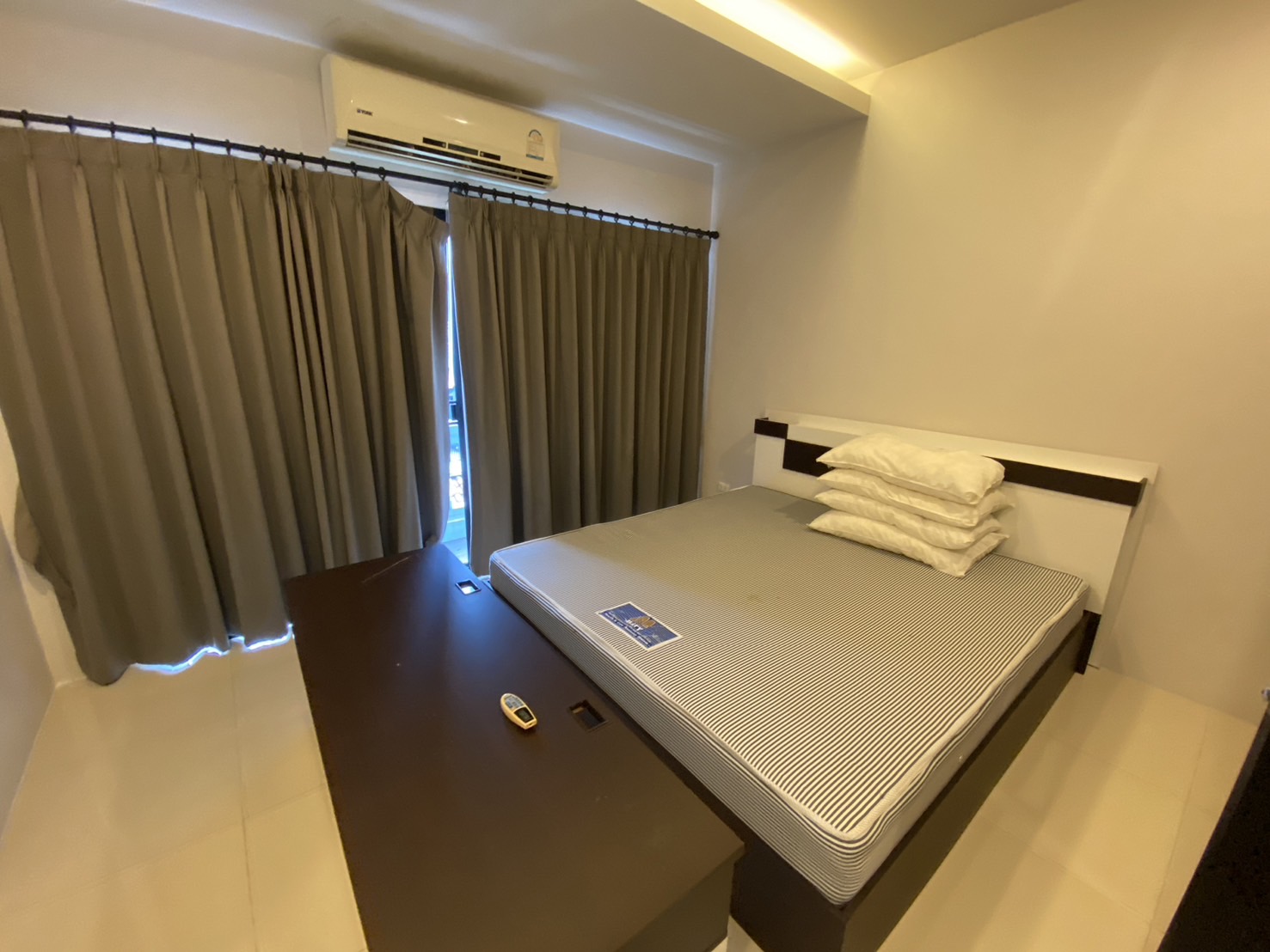 For Rent : Town home near Super Cheap Market, 3 Bedroom 3 Bathroom