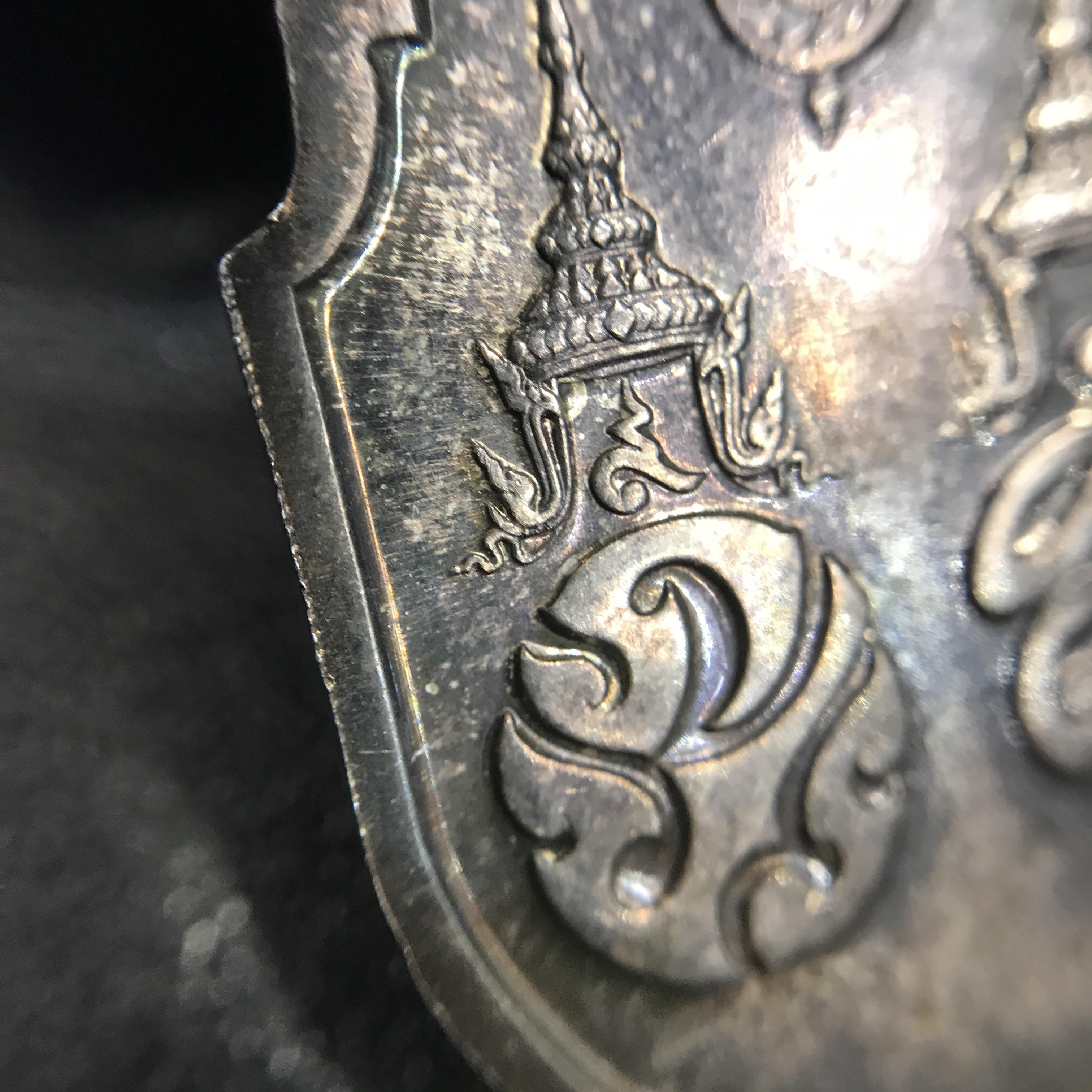 เหรียญสองพระองค์พระราชทาน ภปร. สก. เนื้อเงิน ปี2535 สภาพสวยผิวเดิมพร้อมกล่องเดิมๆ (หายาก)