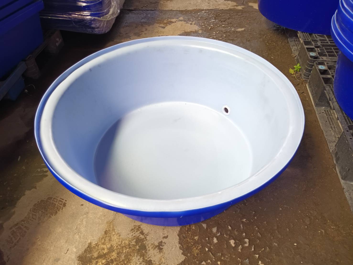 ถังกลมปากกว้าง 100 ลิตร ทรงเตี้ย