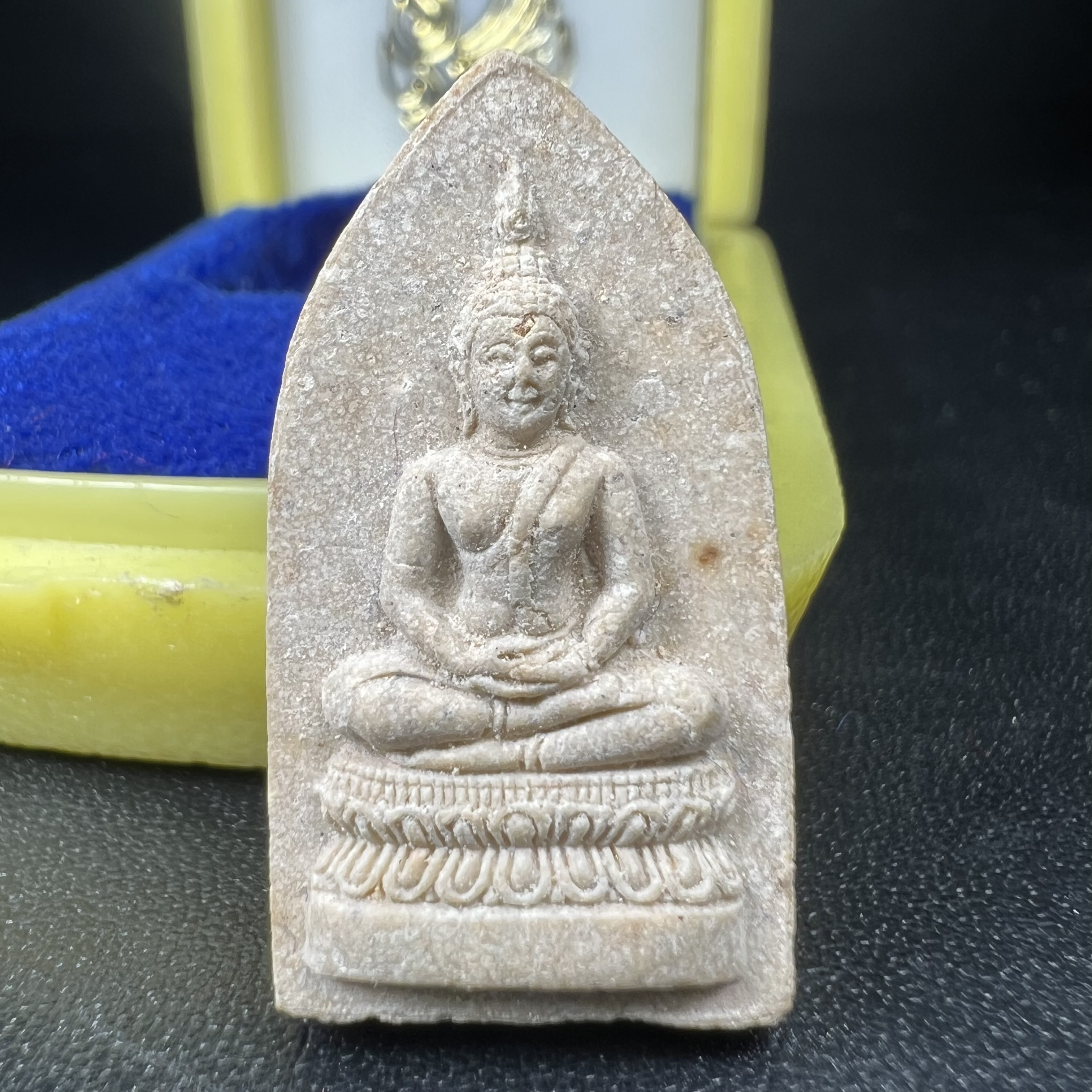 สมเด็จศิริราชร้อยปี หลัง ภปร. ปี 2531 ที่ระลึกครบ 100ปี โรงพยาบาลศิริราช ในหลวงรัชกาลที่9พระราชทานผงจิตรลดา(พระดี พิธีใหญ่ ปีลึก เจตนาบริสุทธิ์ สุดยอดมวลสาร)พร้อมกล่องพิเศษกรรมการ