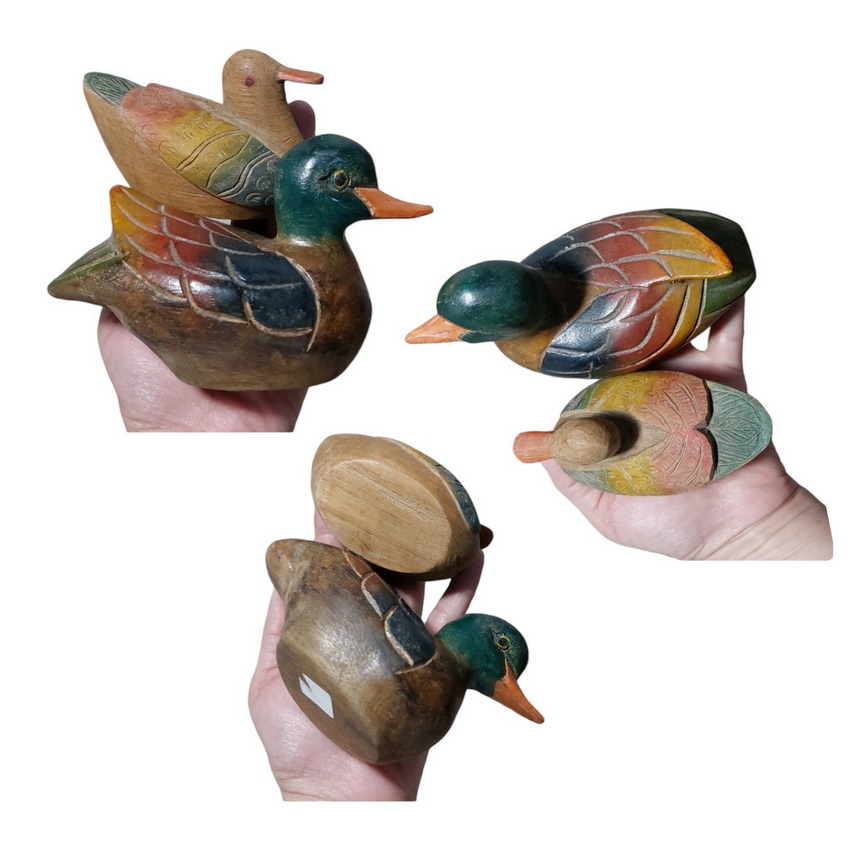 ไม้แกะสลักเล็กๆ ขายรวม3ชิ้น เป็ด2 แมว1 มือสอง ตำหนินิดหน่อย