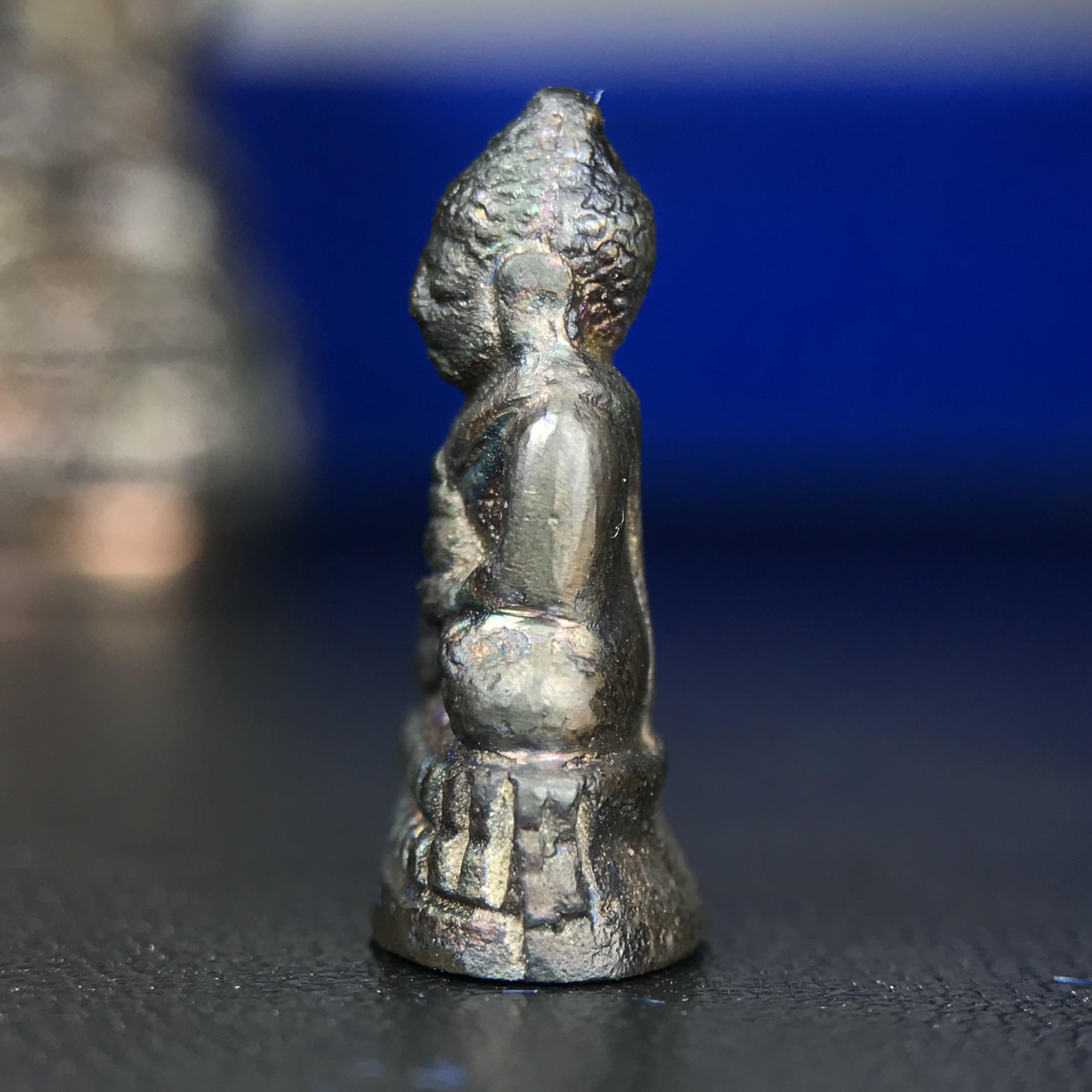 พระกริ่ง-พระชัยวัฒน์ สว. 90 พรรษาสมเด็จย่า ปี2533 เนื้อนวโลหะ(แก่ทองคำผสมทองคำเยอะมากรุ่นนี้)(ในหลวงรัชกาลที่9เสด็จในพิธี)(หล่อแบบโบราณอุดมวลสาร 108 แบบฉบับพระกริ่งใหญ่สายวัดสุทัศน์ พระสังฆราช(แพ))(1 ใน 3000 ชุด) หายาก(***องค์นี้ผิวเนื้อนวโลหะสวยมาก***)