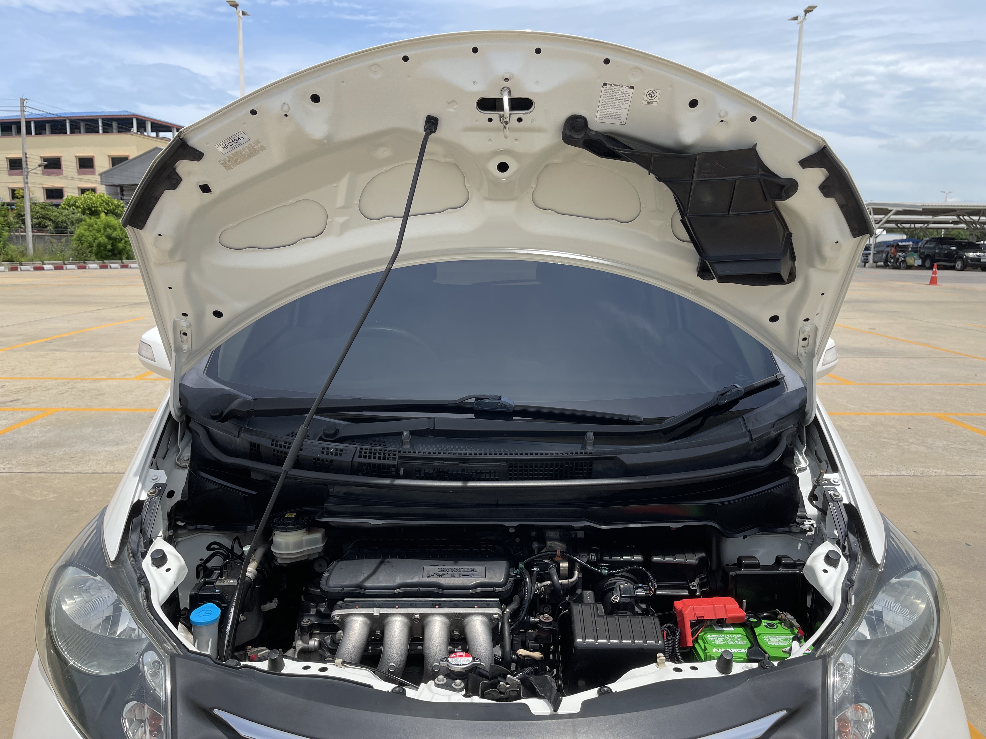 Honda Freed 1.5 E At 2012 ขาวมุก