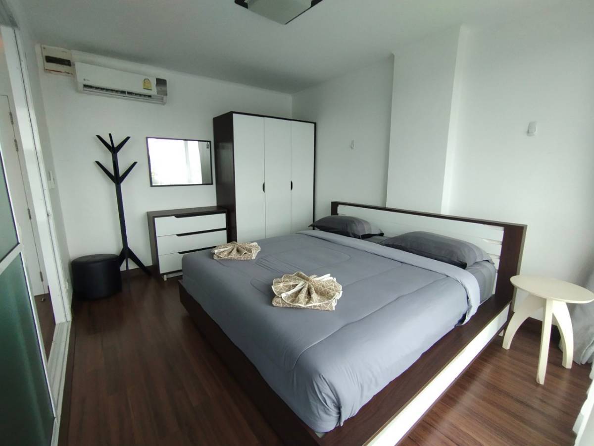 For Rent : The wind Condotel, 1 bedroom 1 bathroom 7th flr. City view 31.7 Sq.m
