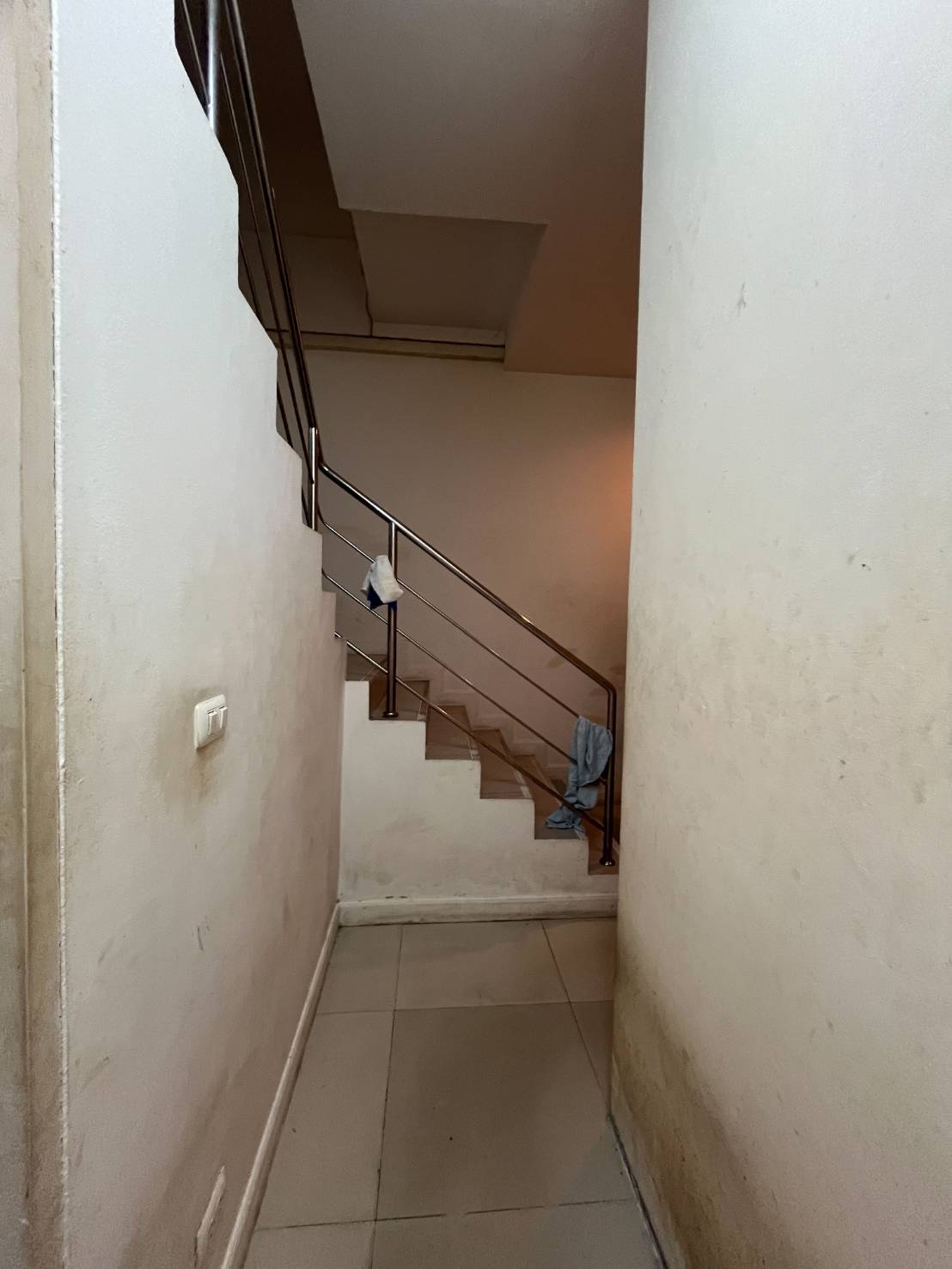 For Sales : Phuket Town, 3-story commercial building, 4 Bedrooms 4 Bathrooms