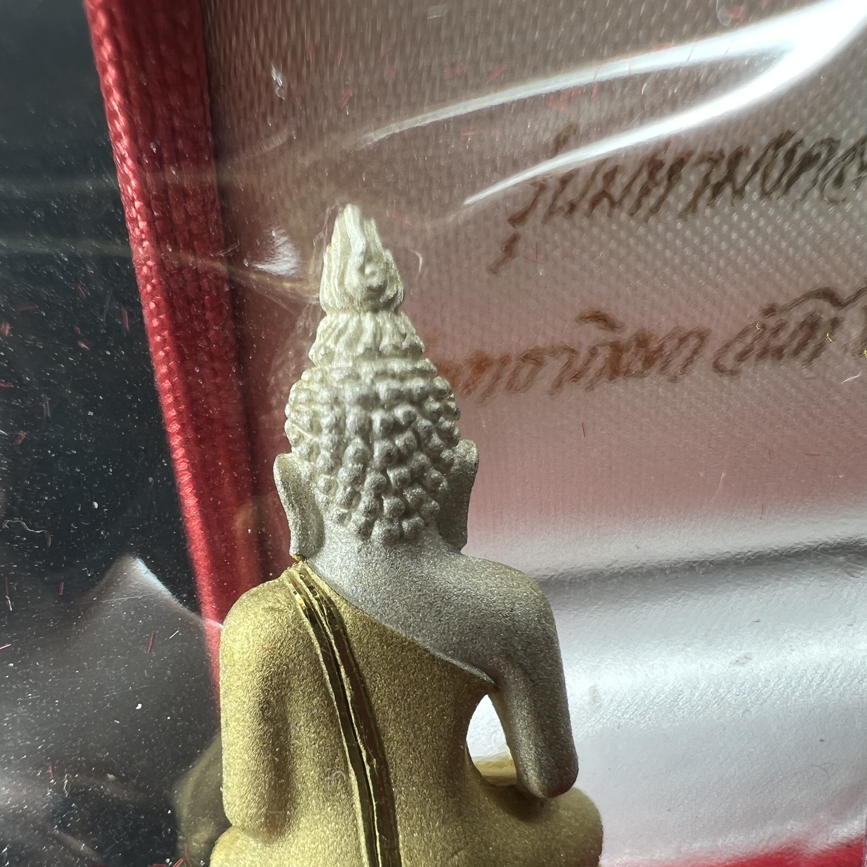 พระไพรีพินาศ รุ่นมหามงคล 72 พรรษา (6 รอบ) ในหลวงรัชกาลที่9 ปี2542 พิมพ์ใหญ่ เนื้อเงินบริสุทธิ์ 99.9% ชุบสามกษัตริย์แบบพ่นทรายขัดเงาบางส่วน(สภาพสวยซีนซองเดิมกล่องบรรจุเดิมครบสมบูรณ์)1 ใน 1500 องค์