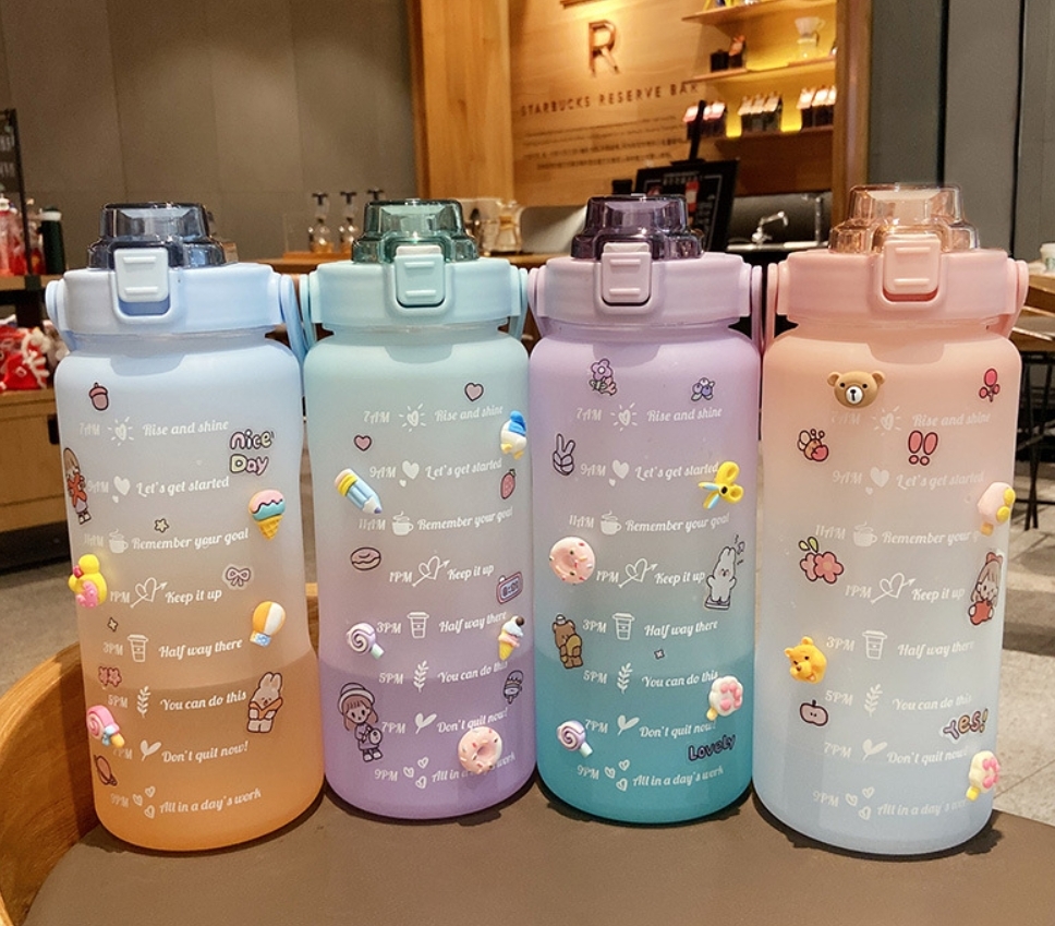 กระบอกน้ำพาสเทลน่ารัก จุ 2 ลิตร