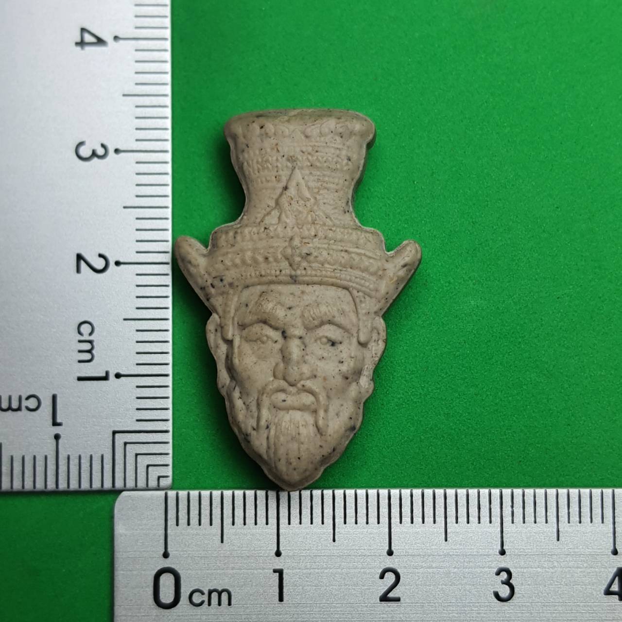 พระเครื่อง พระฤาษีนารอด สีขาว รุ่น เมตตา บารมี ค้าขายดี มีโชคลาภ พระแท้ พระฤาษีนารอดแท้ พระฤาษีนารอดของแท้