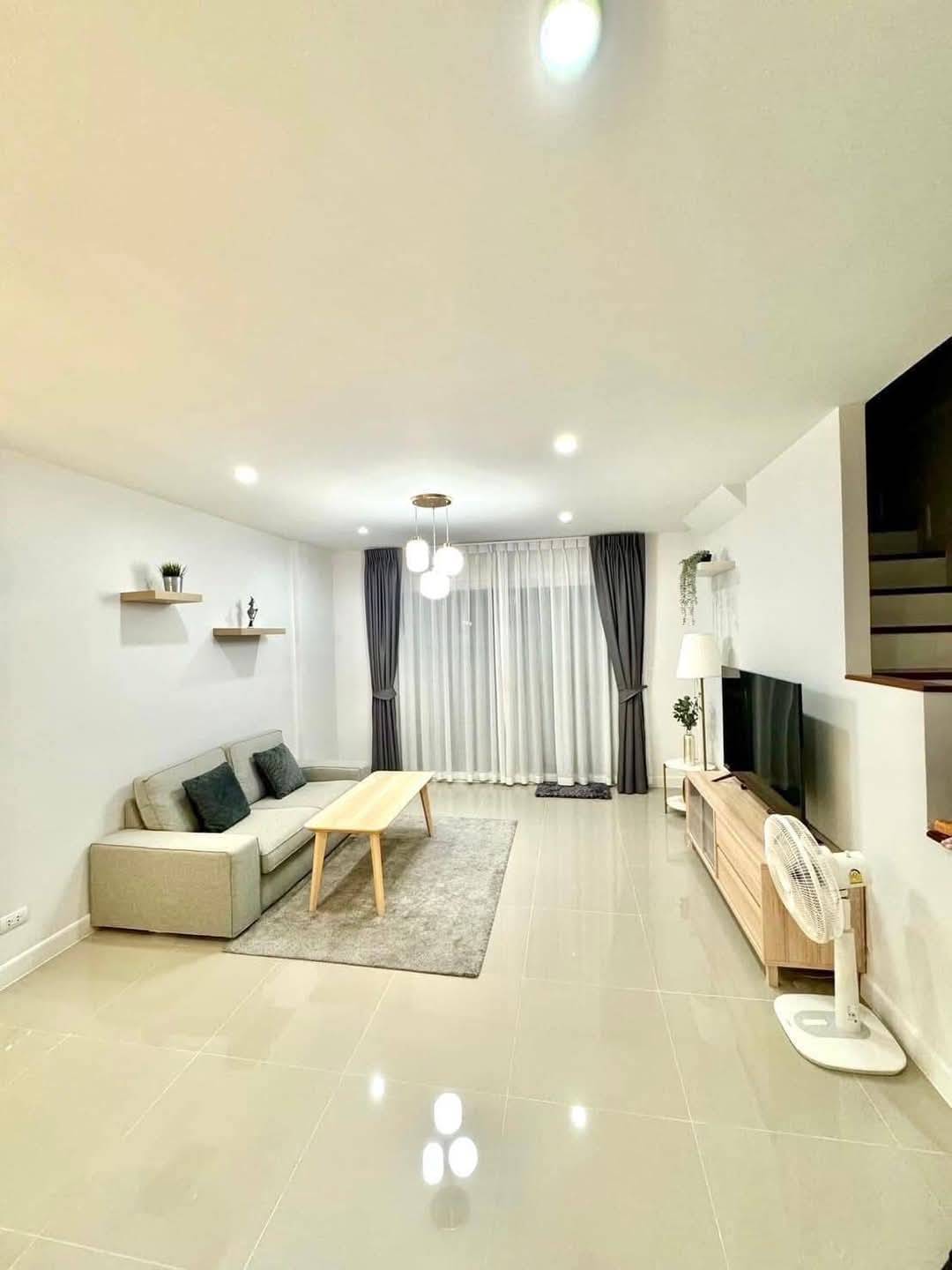 For Rent : Thalang,Supalai bella, 2-Storey Town Home, 3 Bedrooms 2 Bathrooms