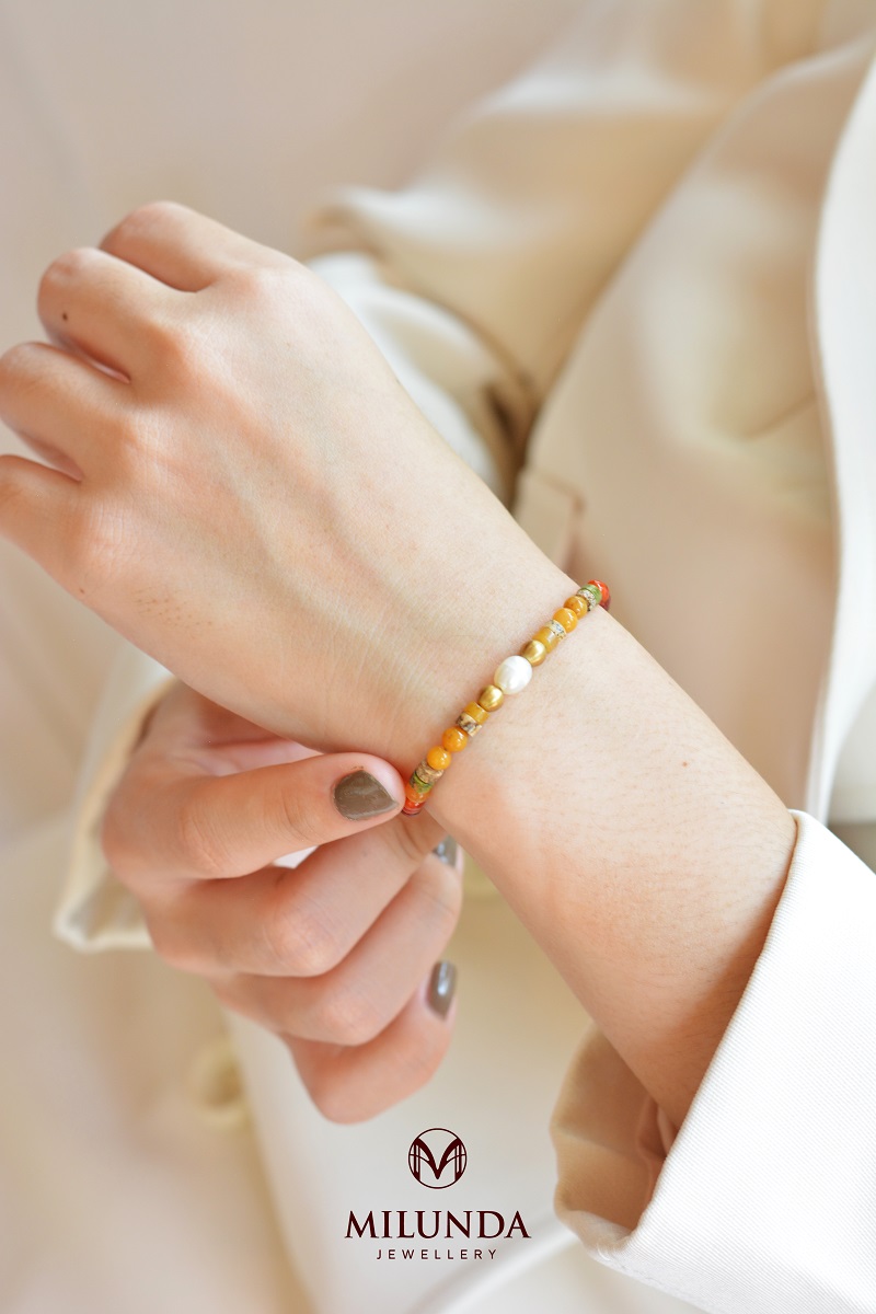 แสงแห่งโชคลาภ อำนาจ วาสนาบารมี และความมั่งคั่ง CWED4-0451490