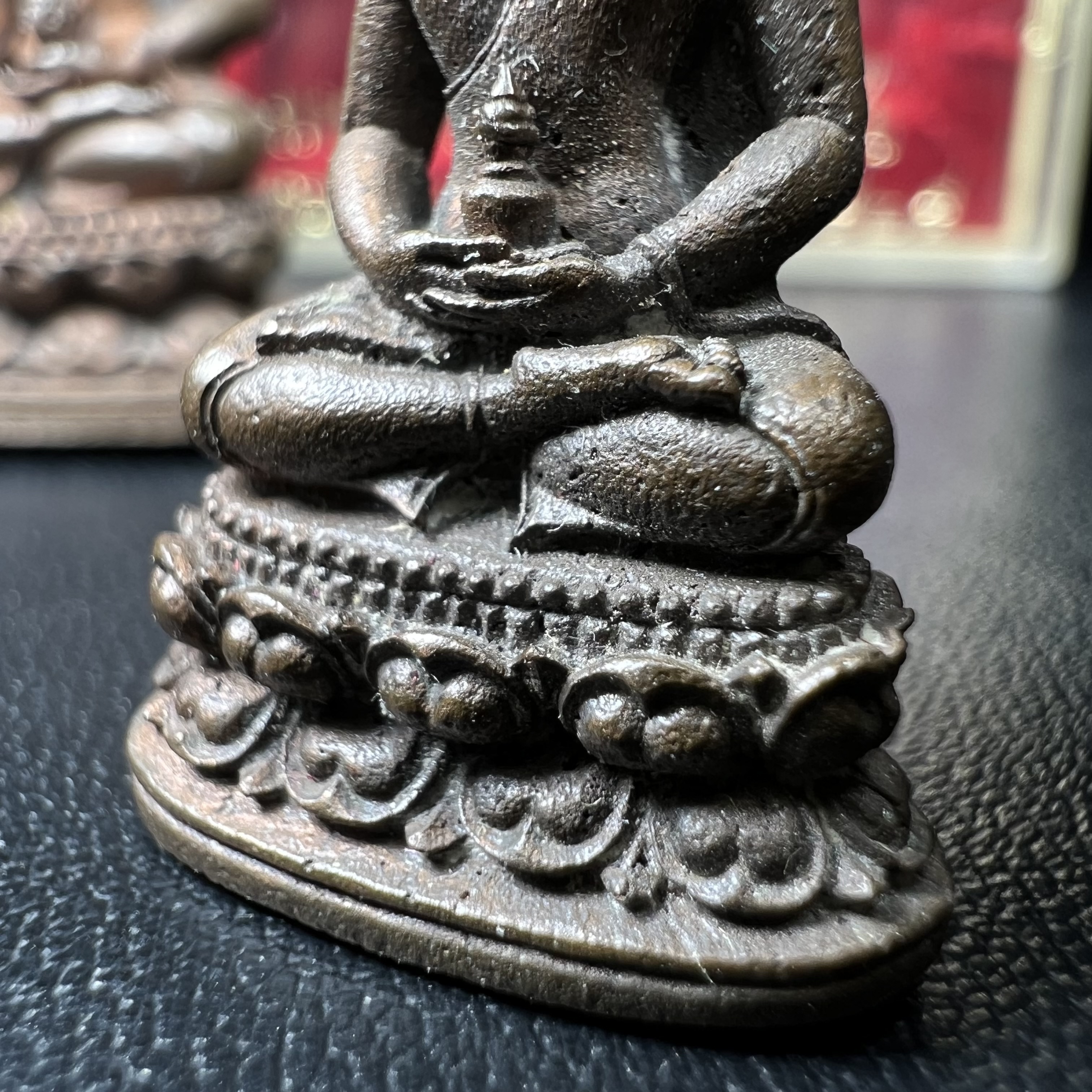 พระกริ่ง-พระชัยวัฒน์อธิบดี ปี2525 ของดีอัยการ (มีไว้บูชาเลื่อนยศเลื่อนตำแหน่งทุกท่าน)(1ใน 2525 ชุด)****ชุดหมายเลข ๒๔๙๑ ****มียศ มีบารมี สมกับความหมายของนาม พระกริ่งอธิบดี “พระกริ่งผู้เป็นใหญ่ในหมู่พระกริ่งทั้งหลาย”