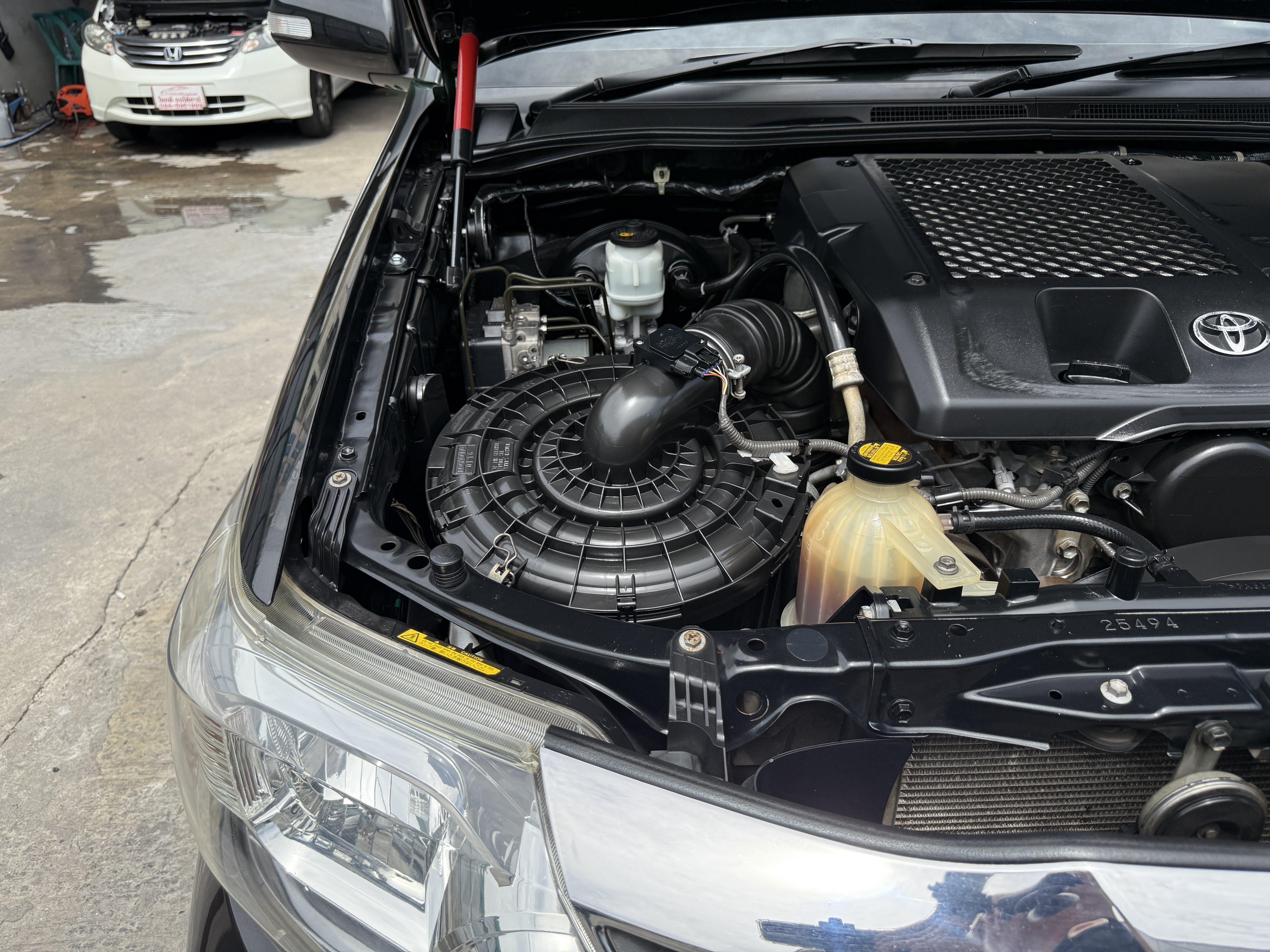 Toyota Fortuner Champ 3.0 V 4WD TRD Sportivo At 2012 ดำ