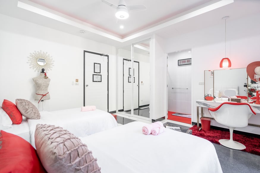 For Sales : Rawai, Luxury Private Pool Villa, 7 bedrooms 7.5 bathrooms, 450 sqm.