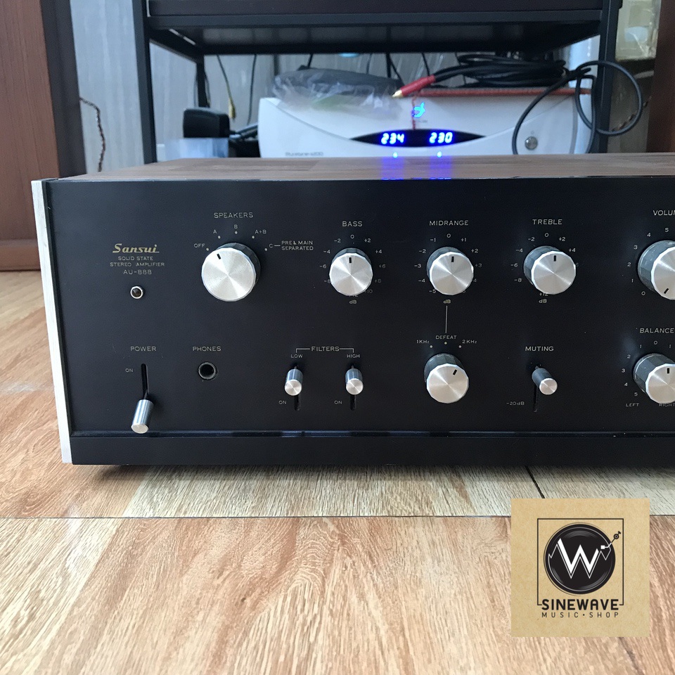 Integrated Amp ยี่ห้อ Sansui รุ่น AU-888 (Made in Japan)