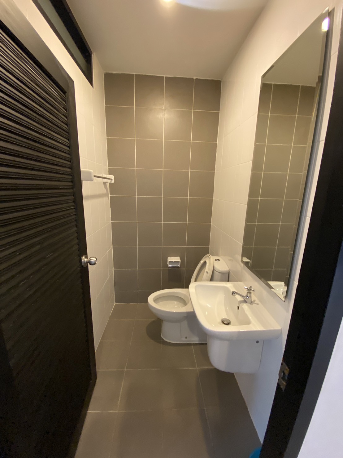 For Rent : Town home near Super Cheap Market, 3 Bedroom 3 Bathroom