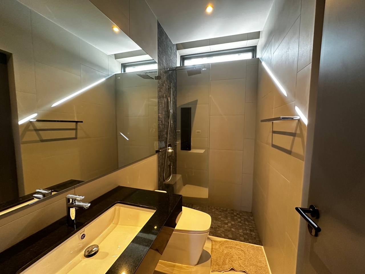 For Sales : Layan, Private Pool Villa, 2 bedrooms 3 Bathrooms