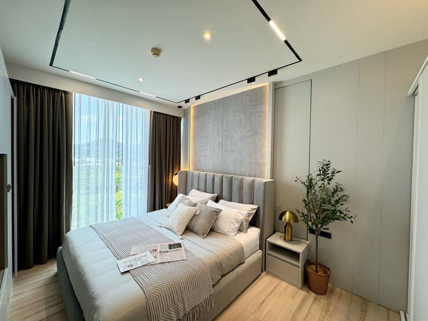 For Rent : Condo near Lotus Samkong, 2 Bedrooms 2 Bathrooms, 3rd flr.