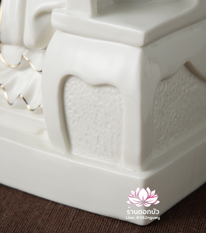 เง็กเซียนฮ่องเต้ หยกอ๋องส่องเต่ และพระนางซีหวังหมู่ กิมบ้อเนี่ยเนี้ย ประทับนั่งบัลลังก์มังกร ขนาด 12 นิ้ว