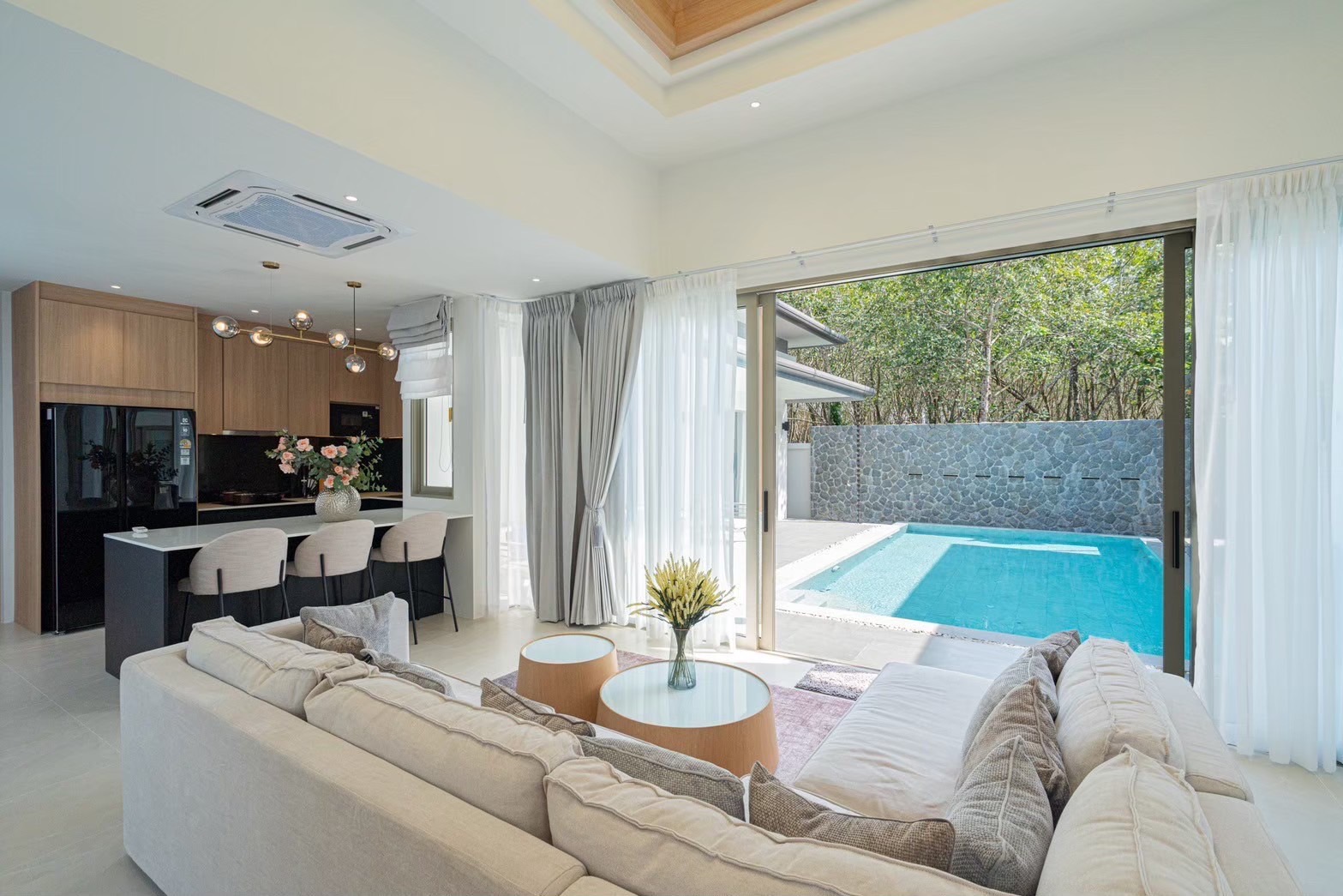 For Rent : Chalong, Luxury Pool Villa 3 Bedrooms 4 Bathrooms