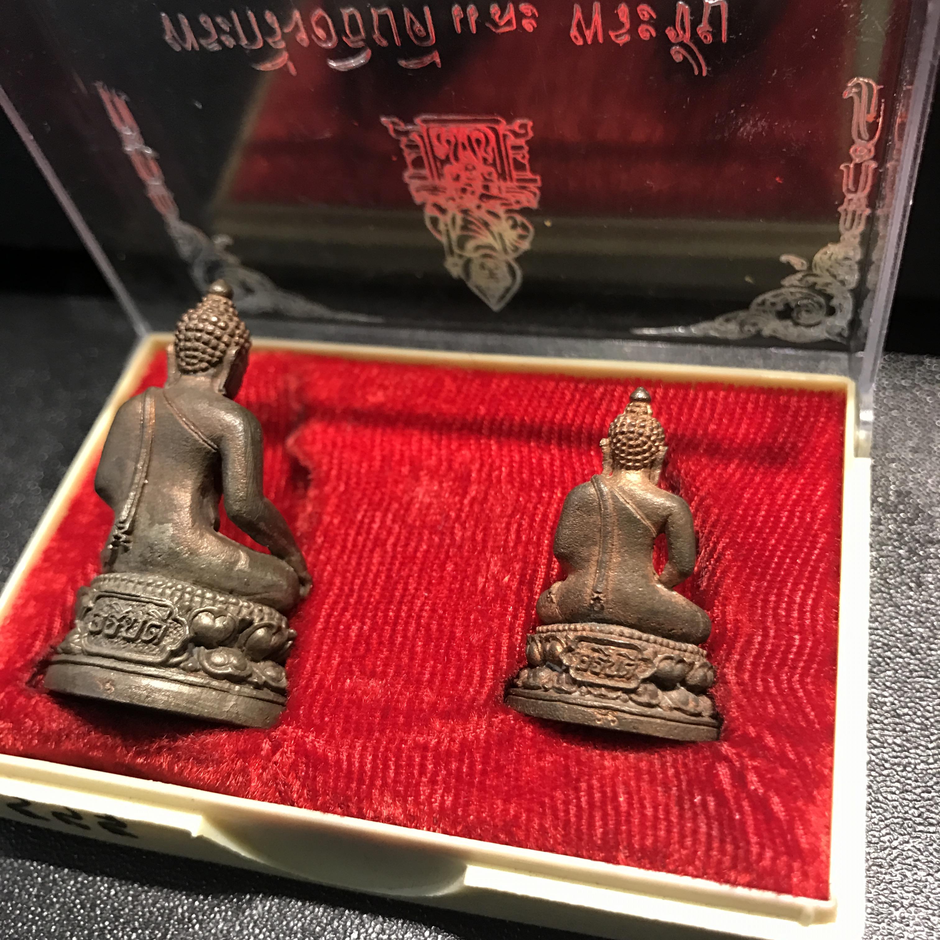 พระกริ่ง-พระชัยวัฒน์อธิบดี ปี2525 ของดีอัยการ (มีไว้บูชาเลื่อนยศเลื่อนตำแหน่งทุกท่าน)