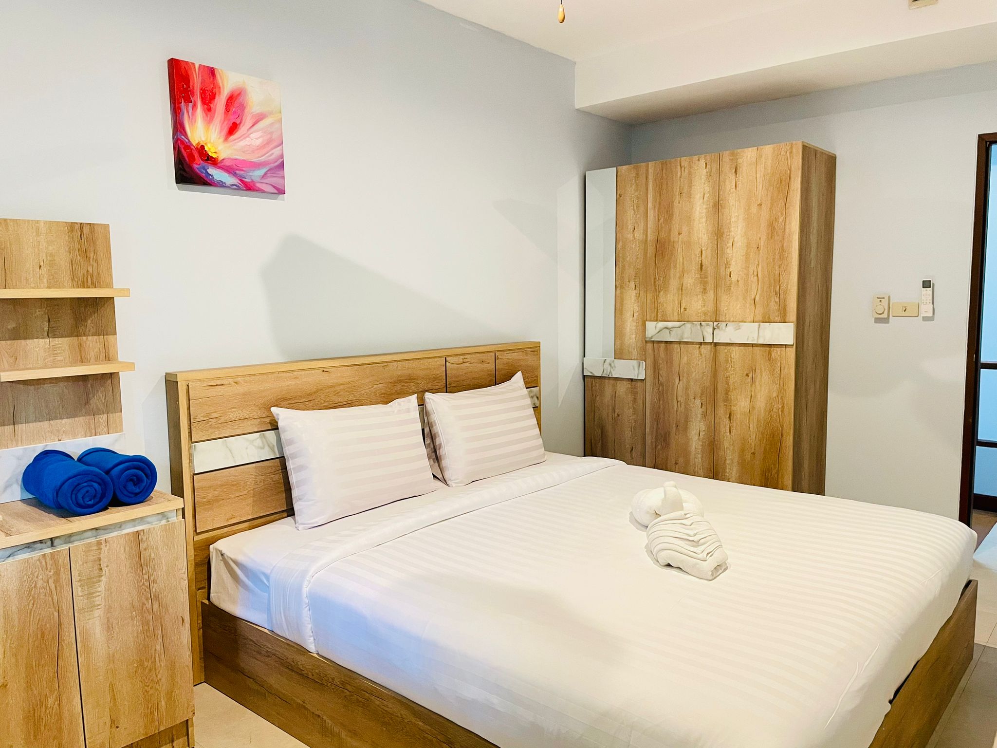 For Rent : Kata, 2-Storey Twin House, 3 bedrooms 3 bathrooms