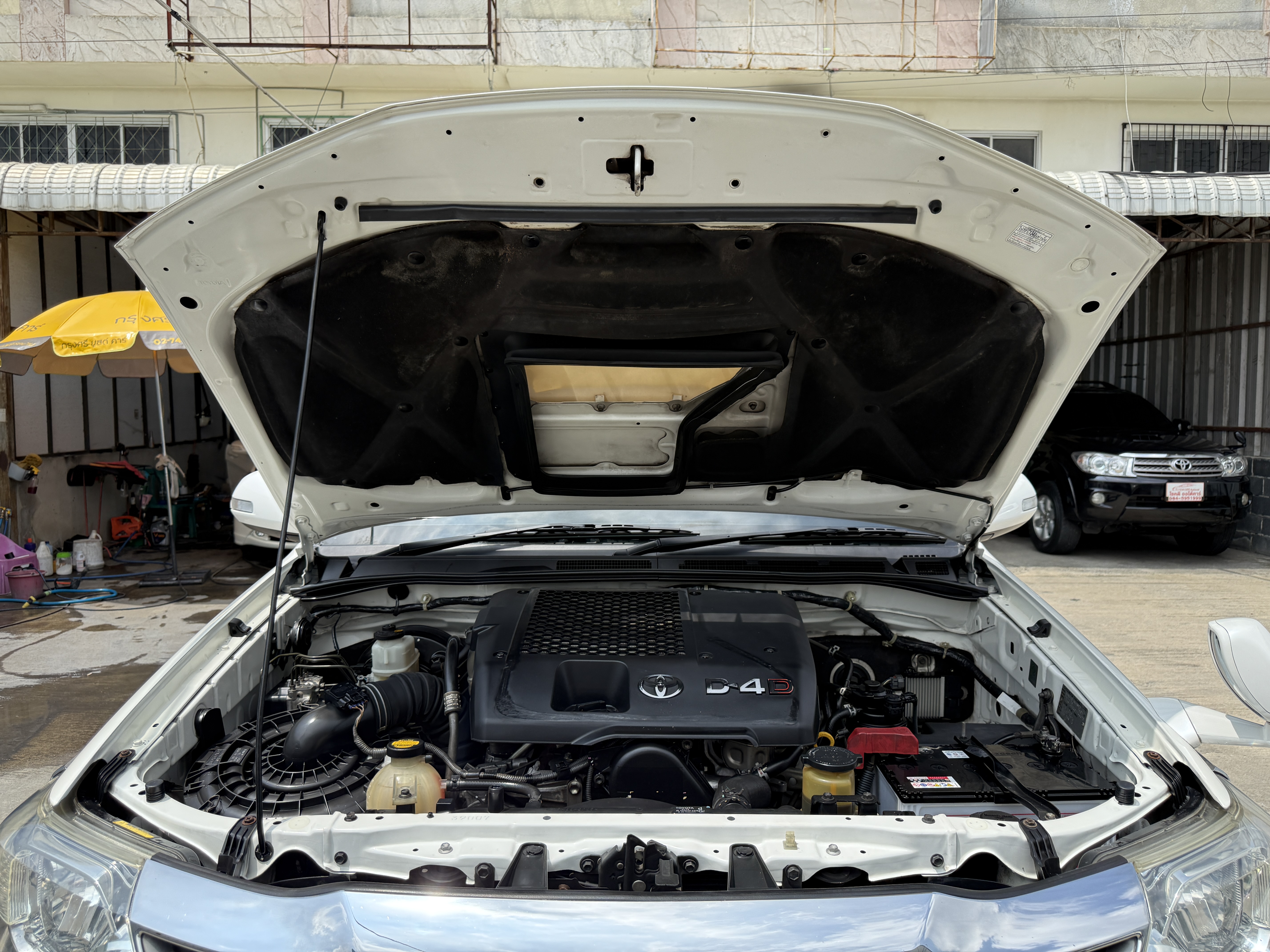 Toyota Fortuner Champ 3.0 V Navi 4WD At 2013 ขาวมุก