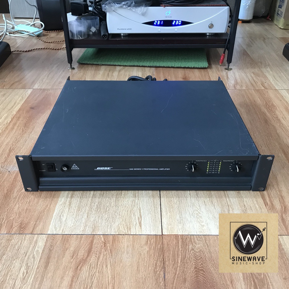 Power Amp ยี่ห้อ Bose รุ่น 1800V (Made in USA) ไฟ 220Volts