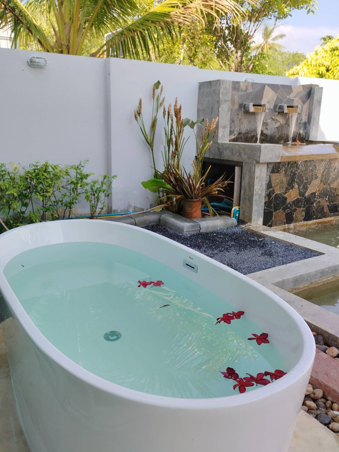 For Sale : Thalang, Private Pool Villa, 4 Bedrooms 5 Bathrooms