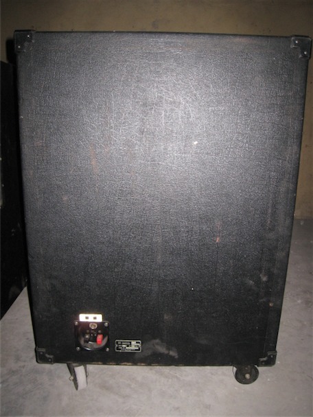 ลำโพง ยี่ห้อ Roland รุ่น SST-120 (Made in Japan)