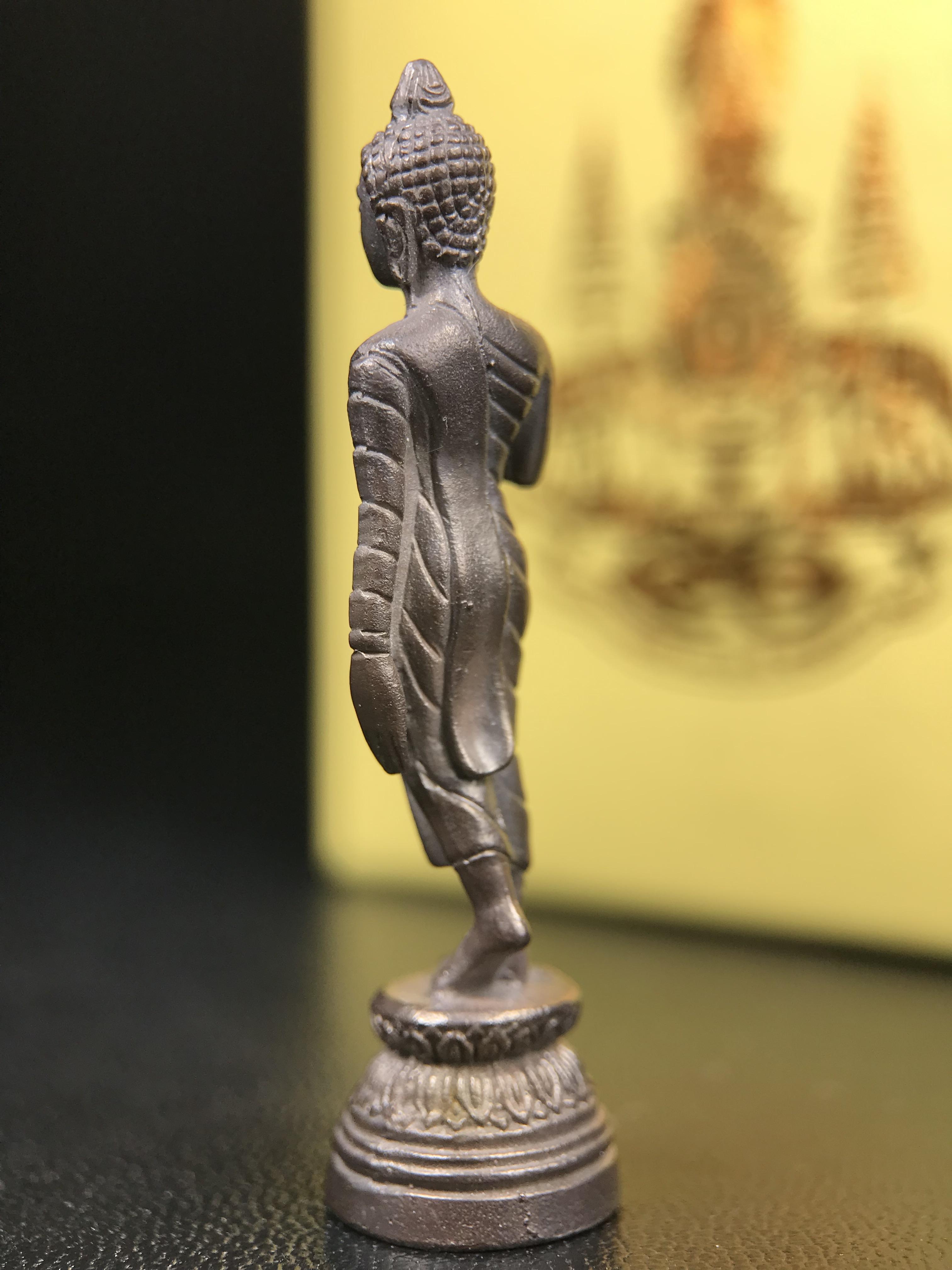 พระพุทธอภัยมงคลสมังคี วัดบวรนิเวศวิหาร ปี 2539 ลอยองค์เนื้อนวโลหะ สร้างเนื่องในมงคลโอกาสที่พระบาทสมเด็จพระเจ้าอยู่หัวรัชกาลที่ 9 ทรงครองสิริราชสมบัติครบ 50 ปี สมเด็จพระญาณสังวร สมเด็จพระสังฆราช เสด็จเป็นประธานในพิธีเททอง ณ วัดบวรนิเวศวิหาร(1 ใน 5000 องค์)