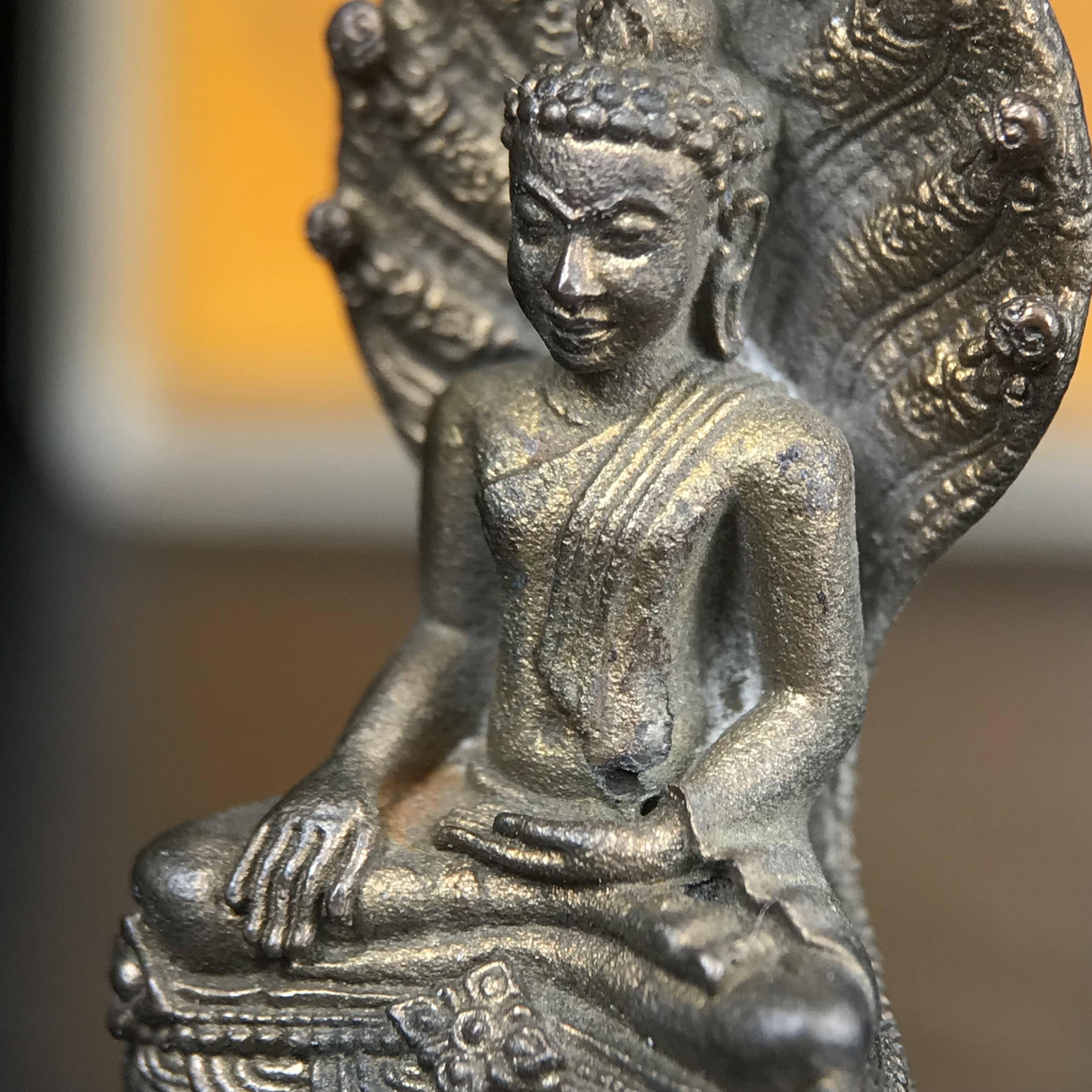 พระพุทธรูปนาคปรกปางมารวิชัย สธ. เนื่องวโรกาสสมเด็จพระเทพรัตนราชสุดาฯทรงเจริญพระชนมายุครบ 3รอบ ปี2534 พระกริ่งนวโลหะ พิธีพุทธาภิเษก ณ วัดบวรนิเวศวิหาร โดยมีสมเด็จพระญาณสังวรสมเด็จพระสังฆราชเป็นองค์ประธาน(พิธีใหญ่ มวลสารดี พุทธศิลป์งดงาม)อุดมวลสารผงจิตรลดา