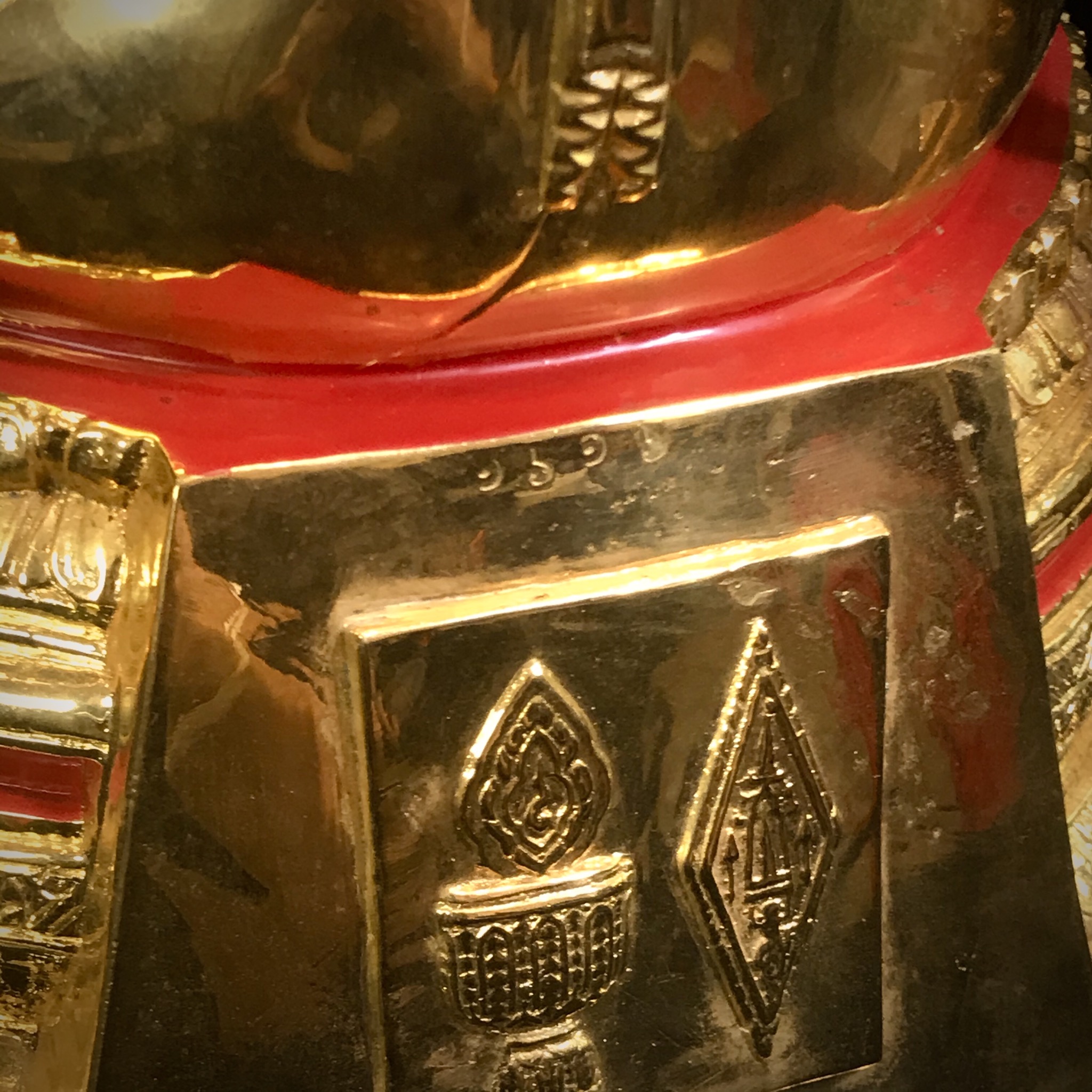 พระพุทธชินราช ภปร. รุ่นปฎิสังขรณ์ ปี2531 หน้าตัก 9นิ้ว กะไหล่ทอง(พร้อมตู้ครอบ) งานลุงจ่าทวีบูรณเขตต์ (สวยหายากนิยม)