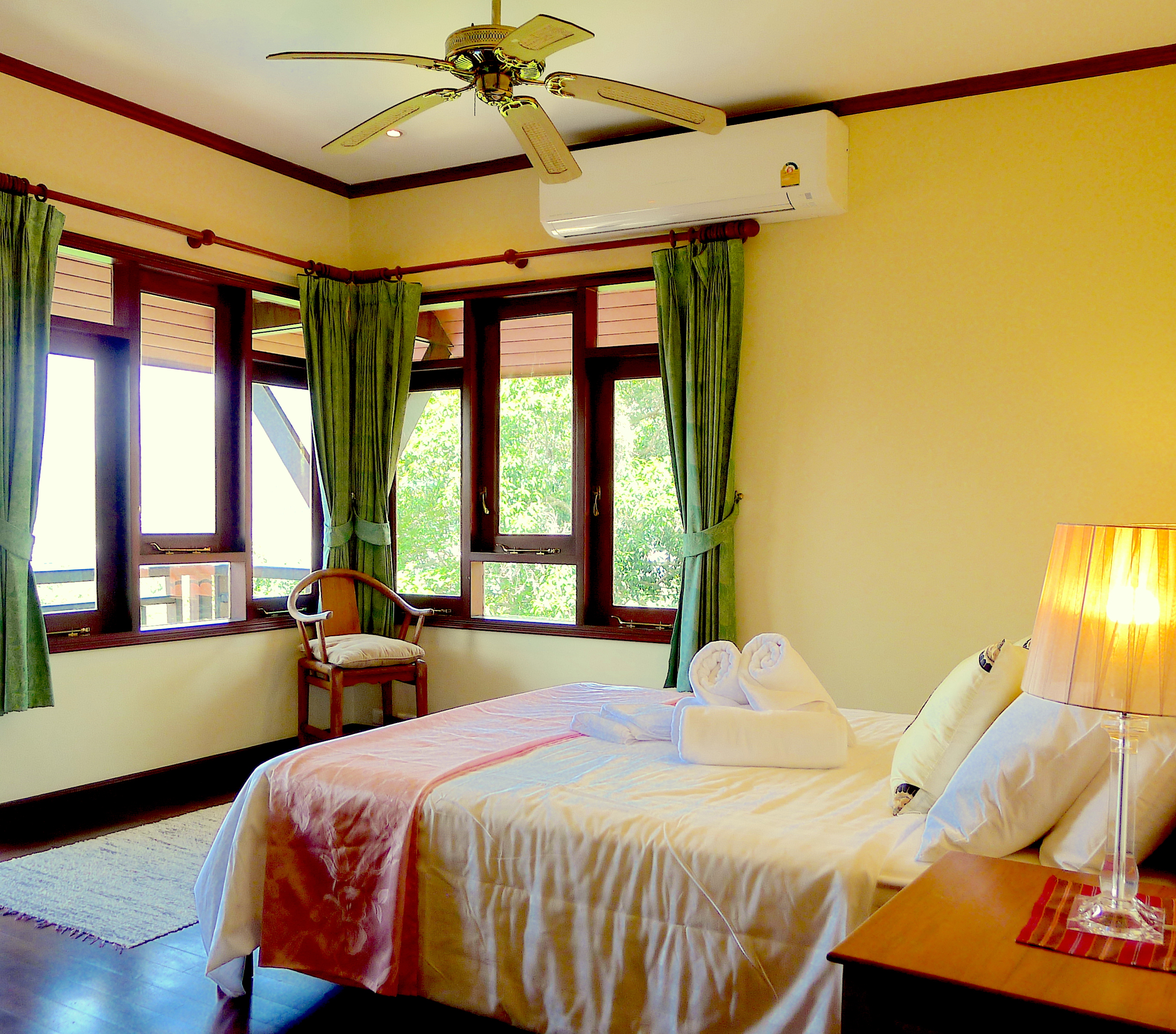 For Rent : Patong, Private villa with sea view, 3 Bedrooms 5 Bathrooms