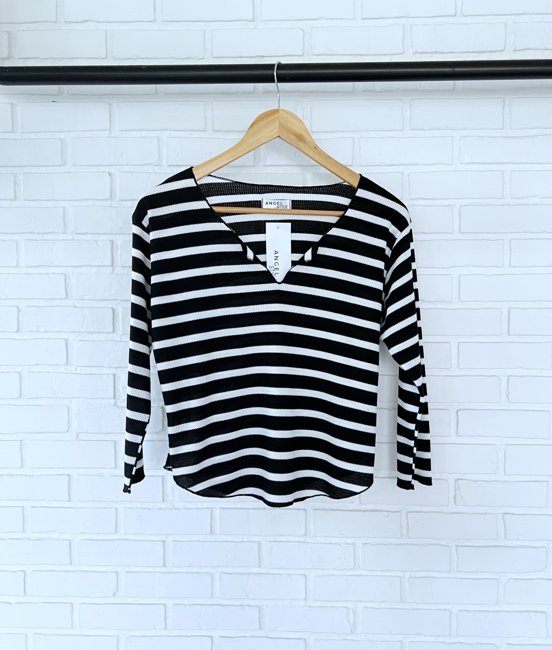 ริ้วห่างสี่ส่วน