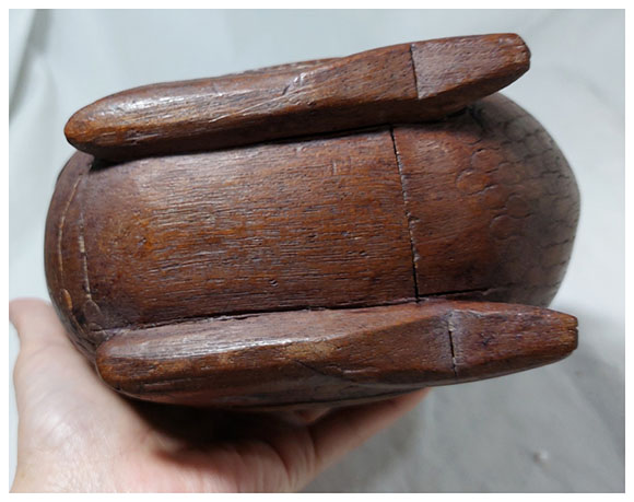 นกไม้สัก นกตลับ(มีช่องลับใต้ท้อง)งานเก่า