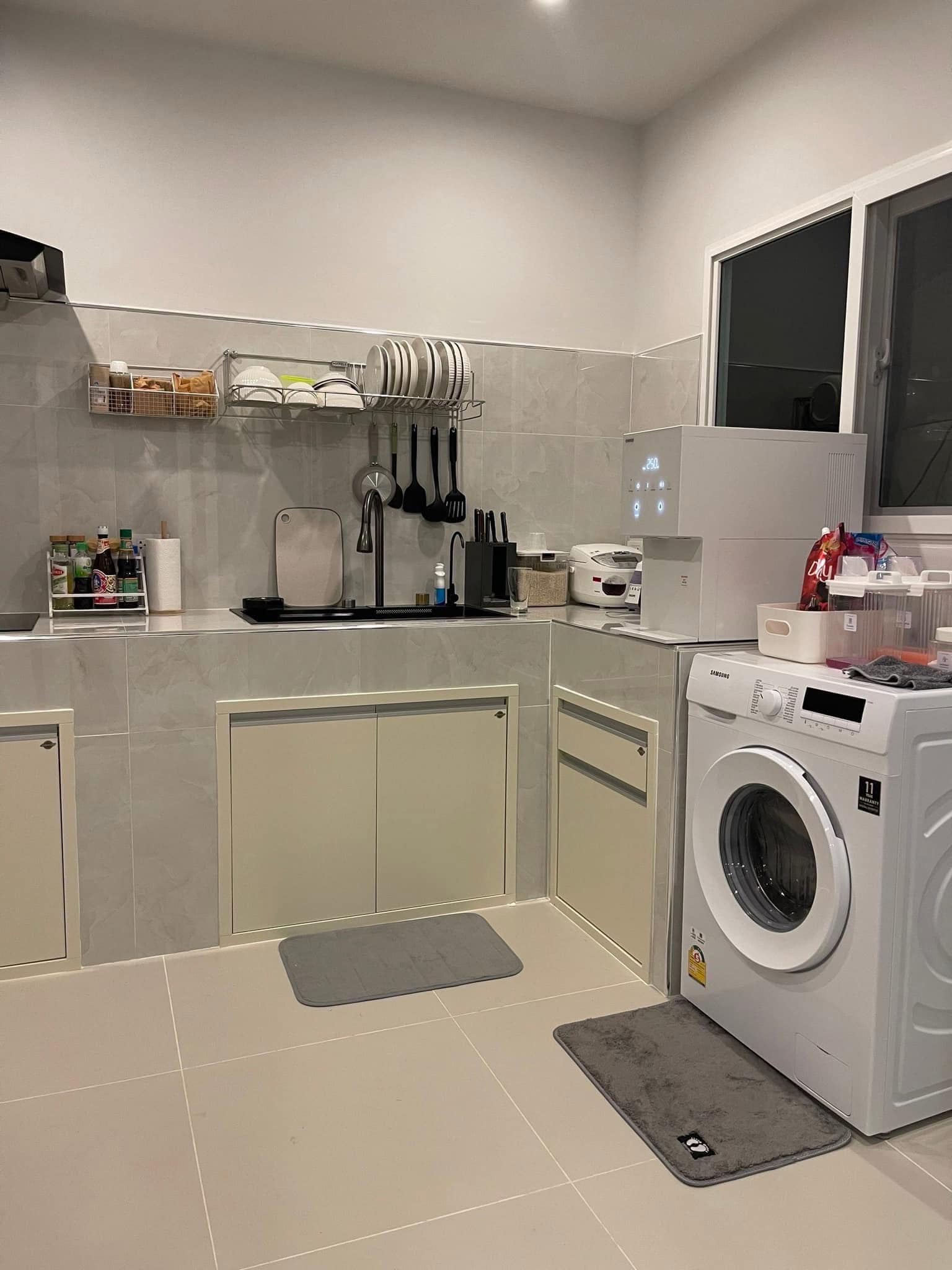 For Rent : Thalang, 2-story semi-detached house, 3 Bedrooms 2 Bathrooms