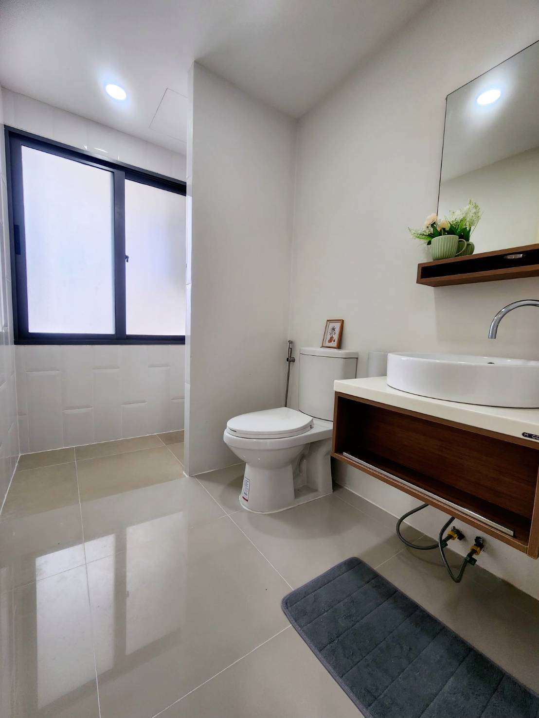For Sales : Kuku, Newly renovated condo, 1 Bedroom 1 Bathroom, 3rd flr.